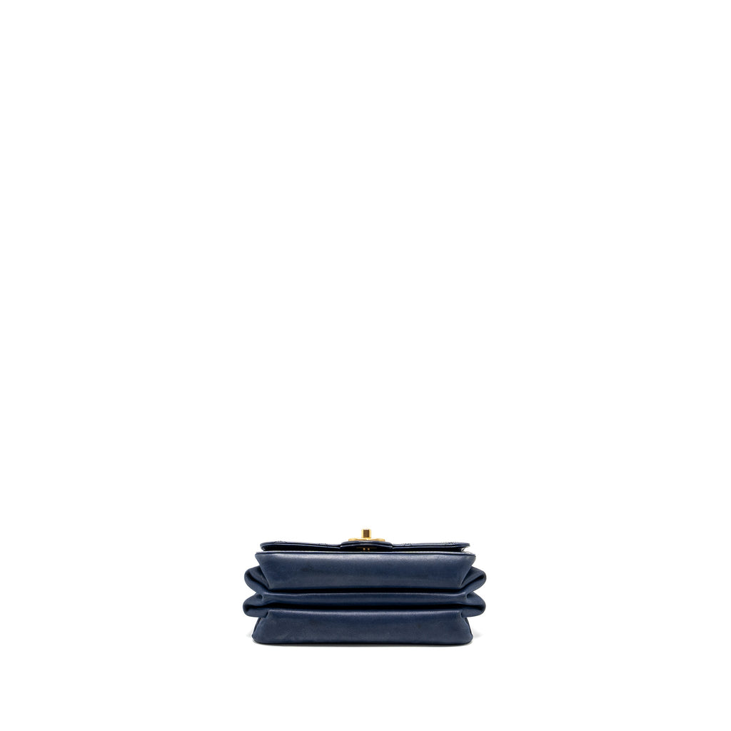 CHANEL QUILTED FLAP BAG WITH CHAIN HANDLE CALFSKIN DARK BLUE GHW