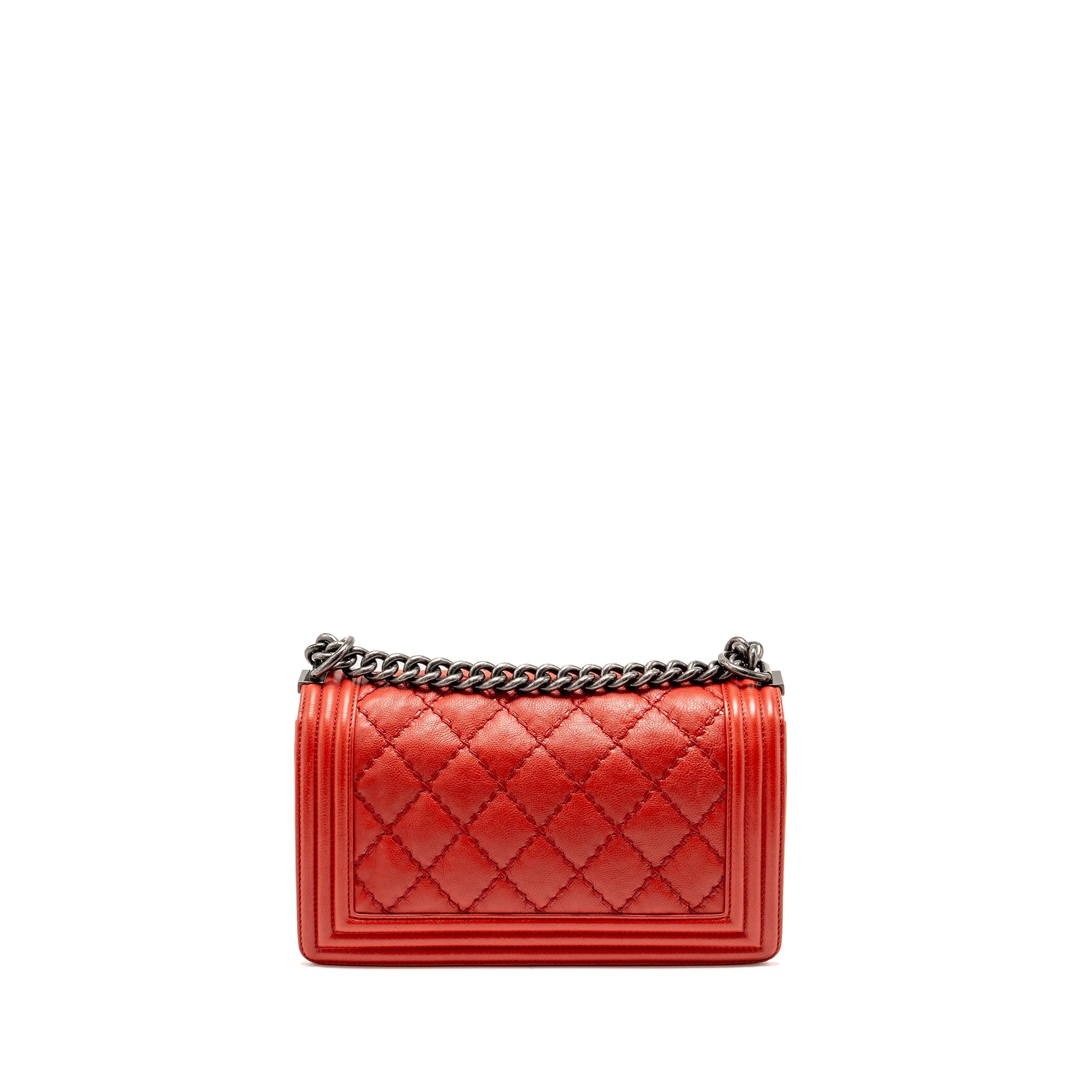 CHANEL QUILTED MEDIUM BOY BAG CALFSKIN RED RUTHENIUM SILVER HARDWARE