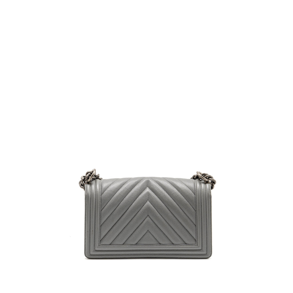 CHANEL MEDIUM BOY BAG CHEVRON CAVIAR GREY RUTHENIUM SILVER HARDWARE