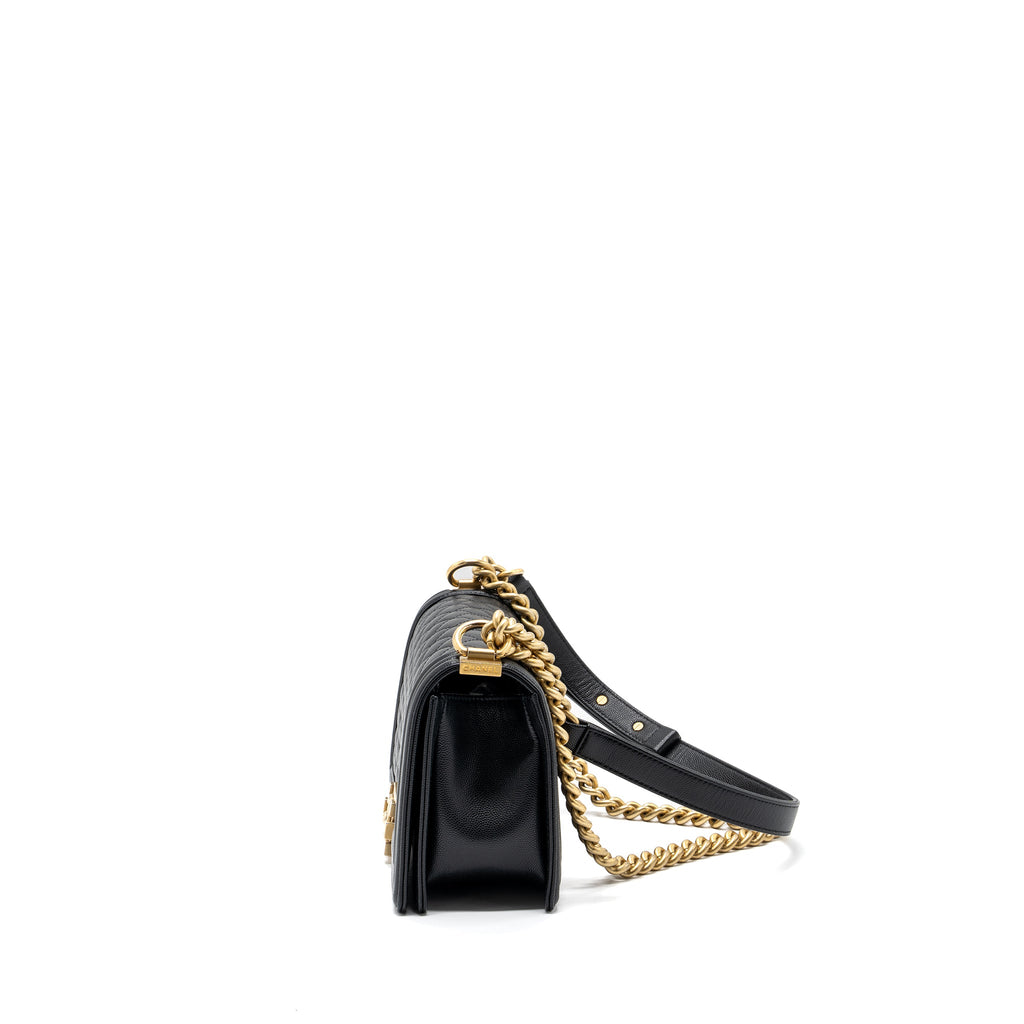 CHANEL MEDIUM CLASSIC BOY BAG CAVIAR BLACK GHW