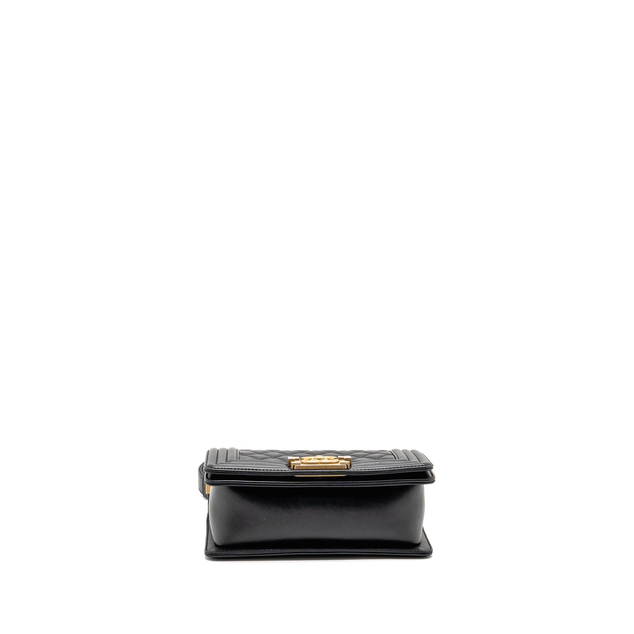 CHANEL SMALL BOY BAG CALFSKIN BLACK GHW