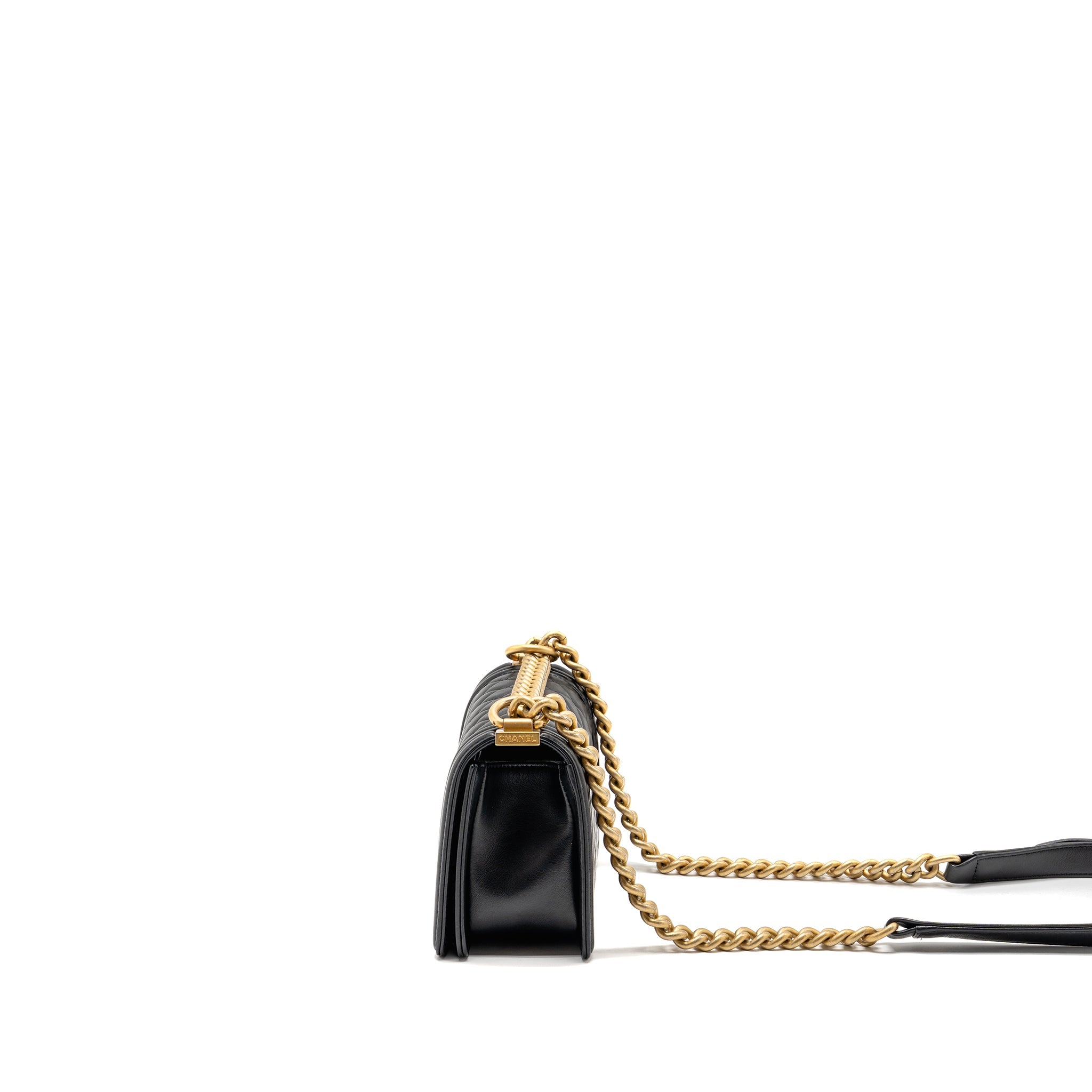 CHANEL SMALL BOY BAG CALFSKIN BLACK GHW