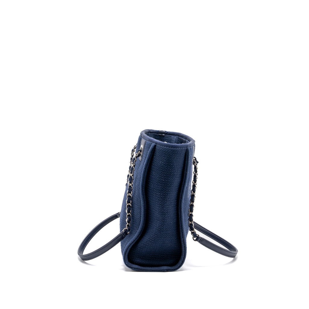 CHANEL SMALL DEAUVILLE TOTE BAG CANVAS NAVY SHW (MICROCHIP)