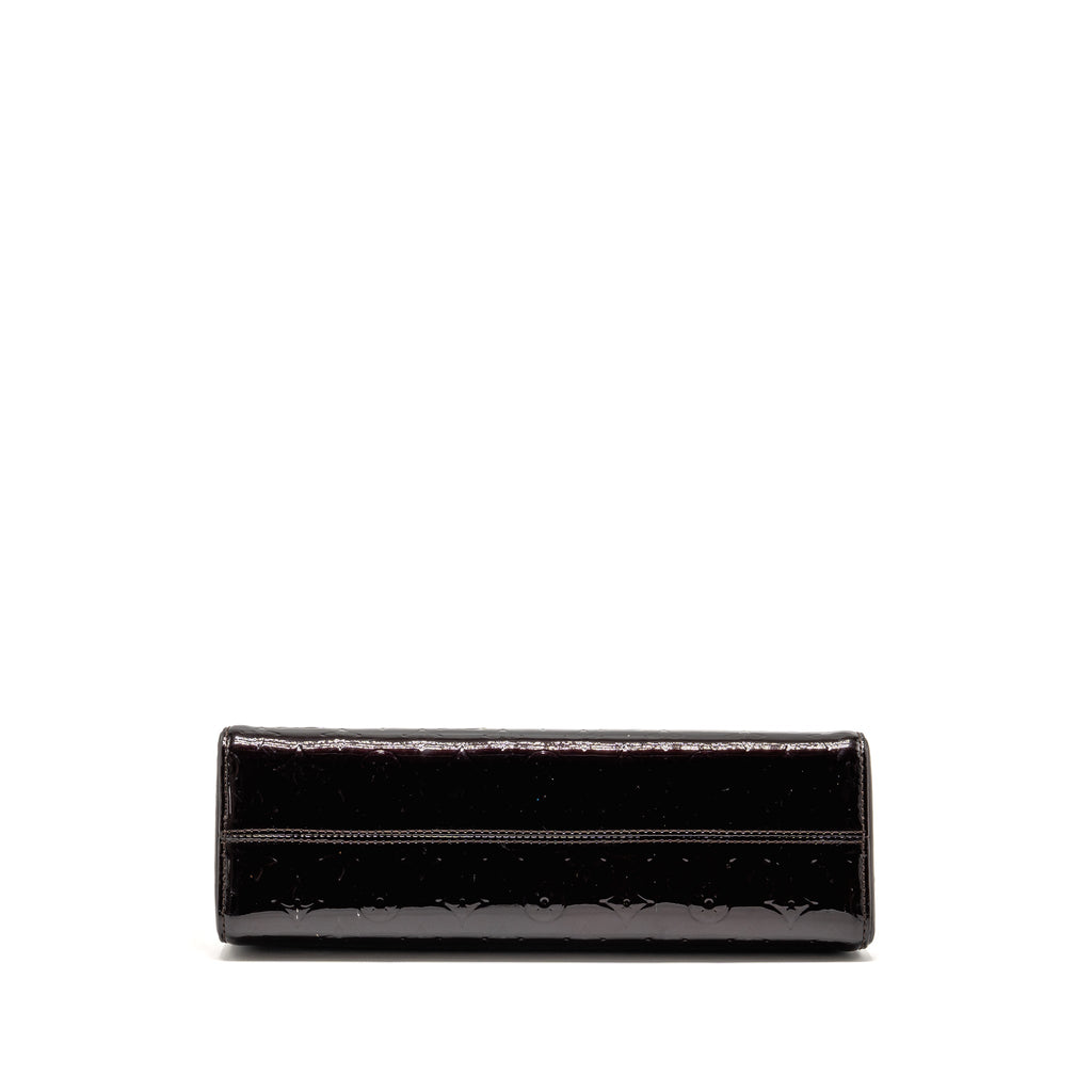 LOUIS VUITTON ROXBURY DRIVE MONOGRAM VERNIS AMARANTE GHW