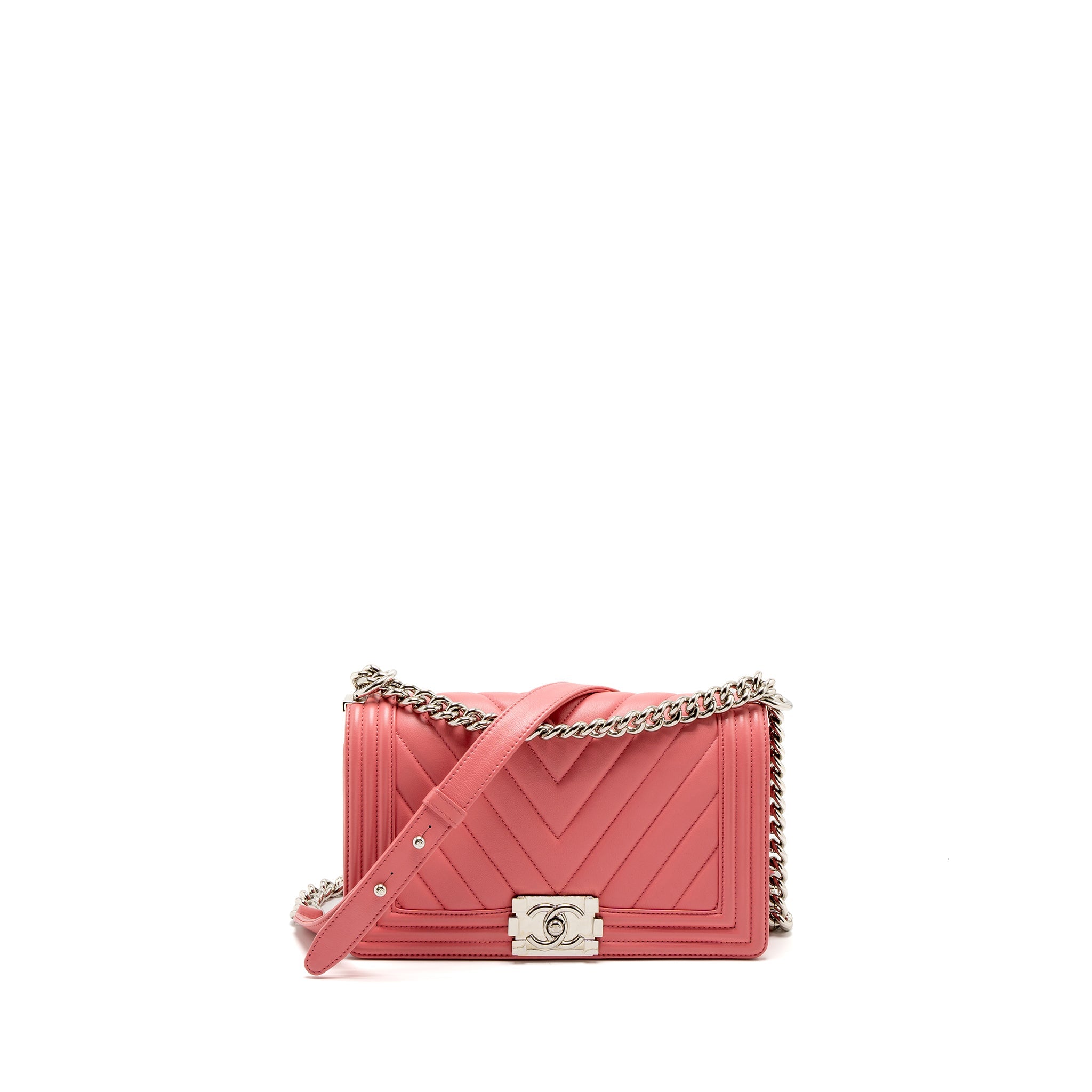 CHANEL MEDIUM BOY BAG CHEVRON CALFSKIN PINK SHW