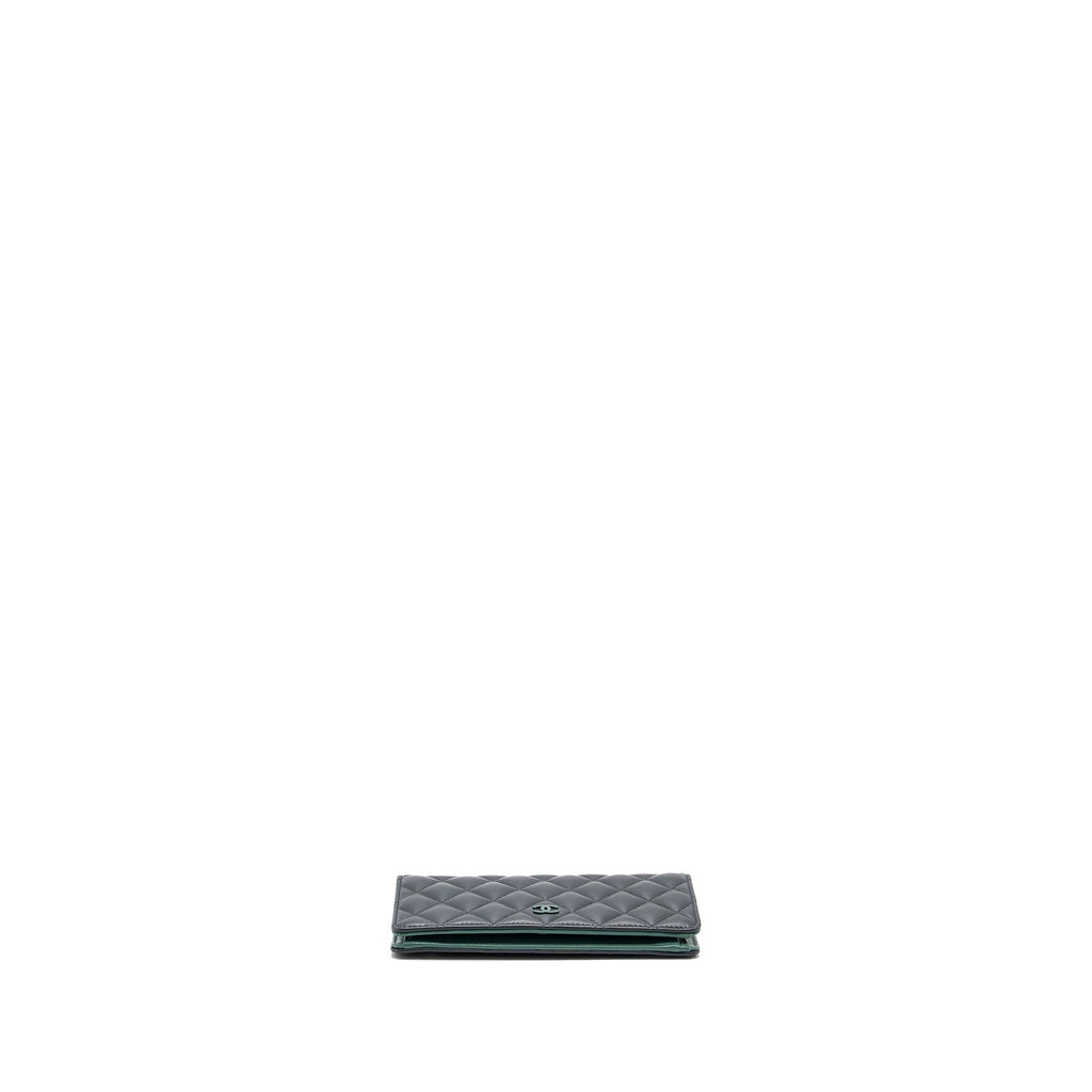 CHANEL LONG WALLET LAMBSKIN DARK GREY/GREEN IN GREEN HARDWARE