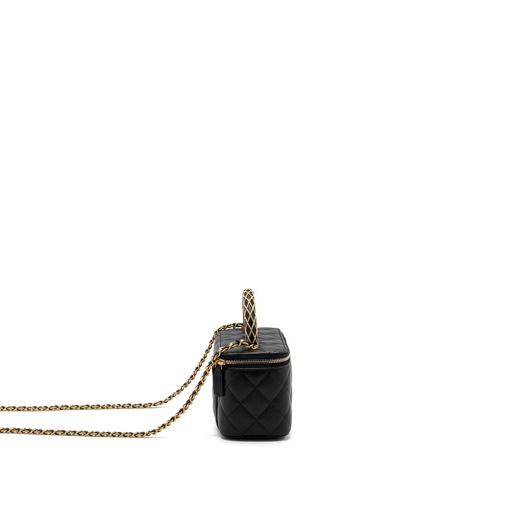 CHANEL DETAIL TOP HANDLE LONG VANITY WITH CHAINS LAMBSKIN BLACK GHW(MICROCHIP)