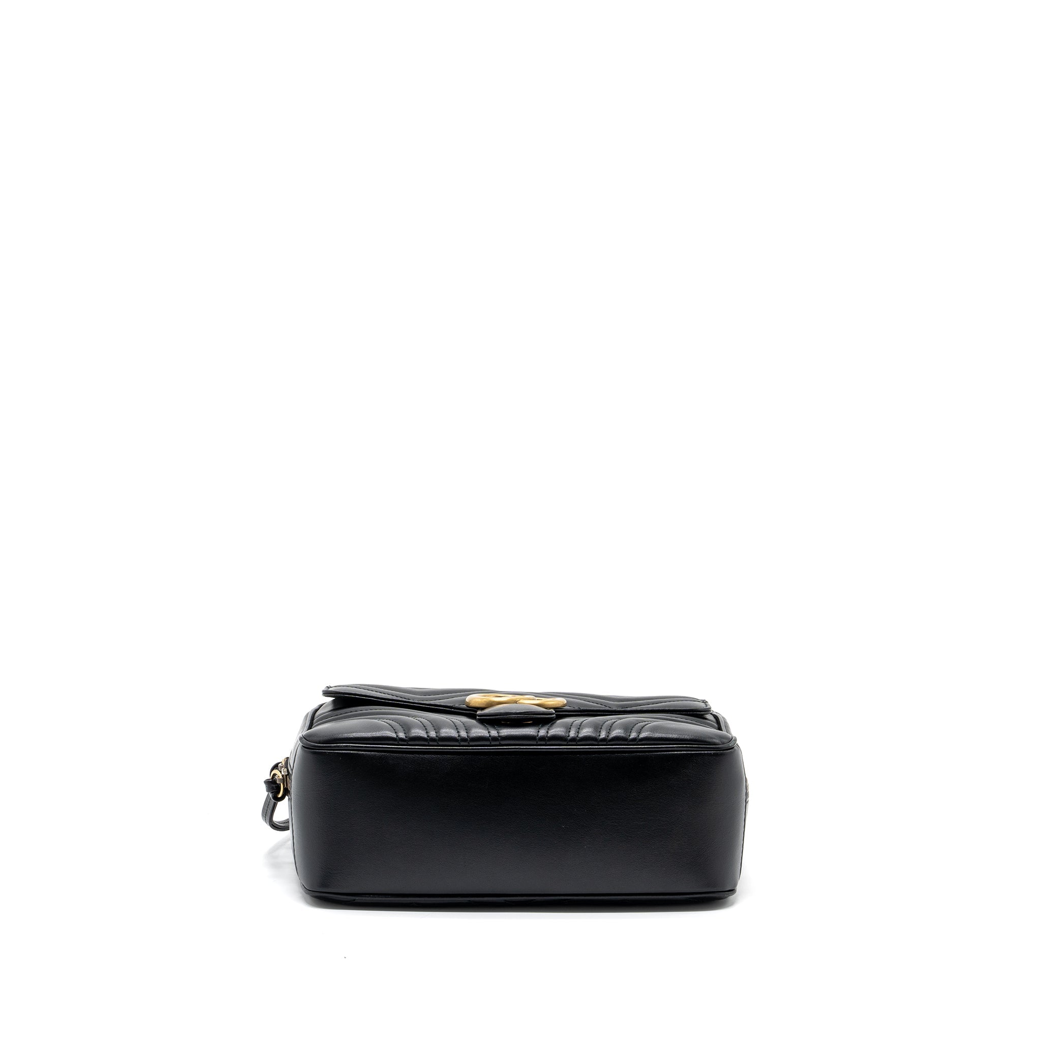 GUCCI GG MARMONT MATELASSE SHOULDER BAG CALFSKIN BLACK GHW