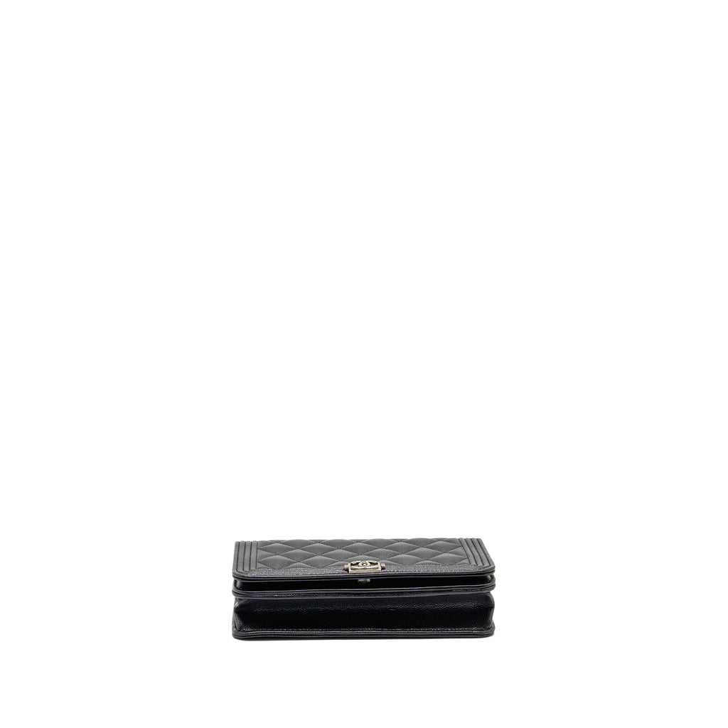 CHANEL BOY WALLET ON CHAIN CAVIAR BLACK RUTHENIUM SHW (MICROCHIP)