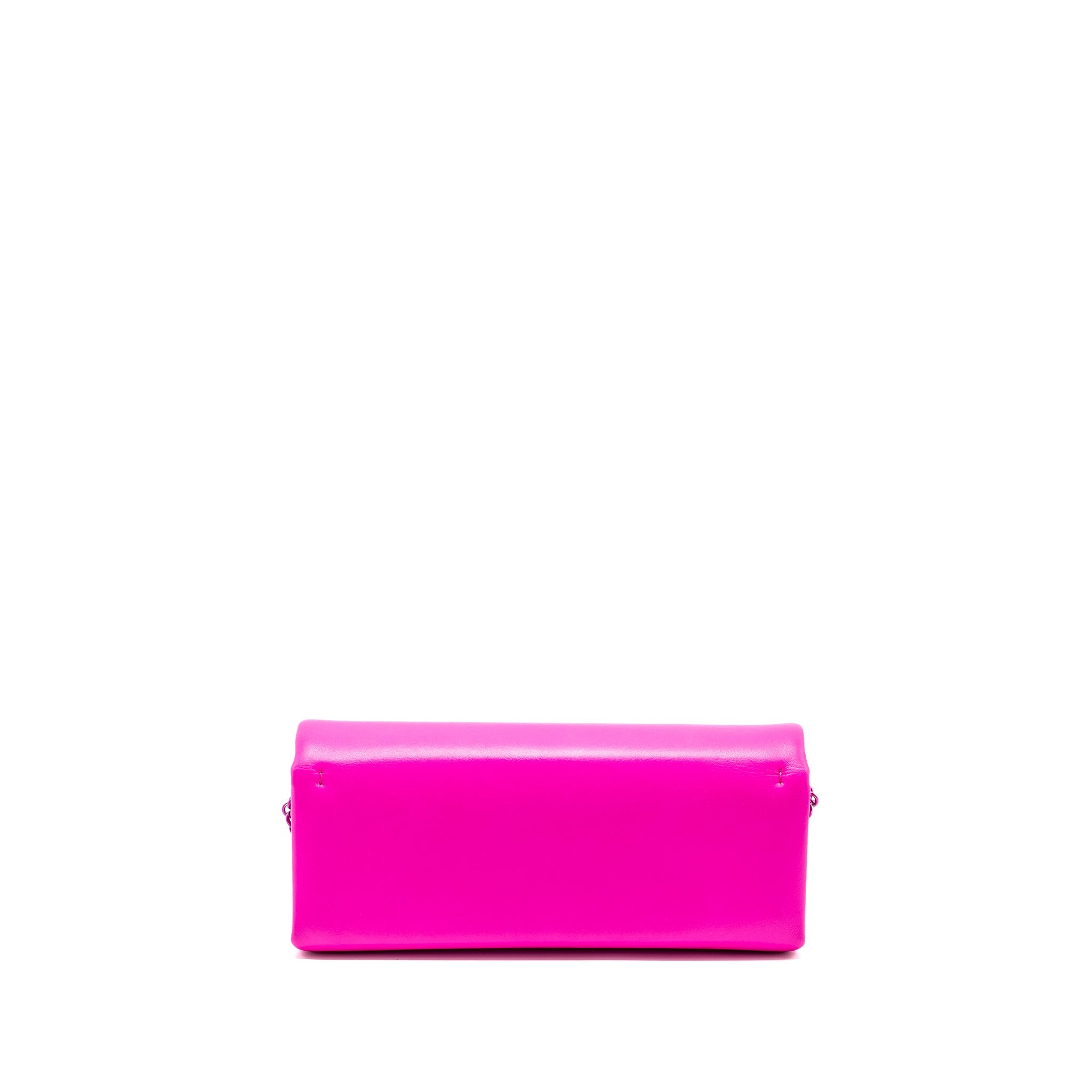 VALENTINO GARAVANI ONE STUD CLUTCH BAG NAPPA LEATHER PINK WITH PINK HARDWARE
