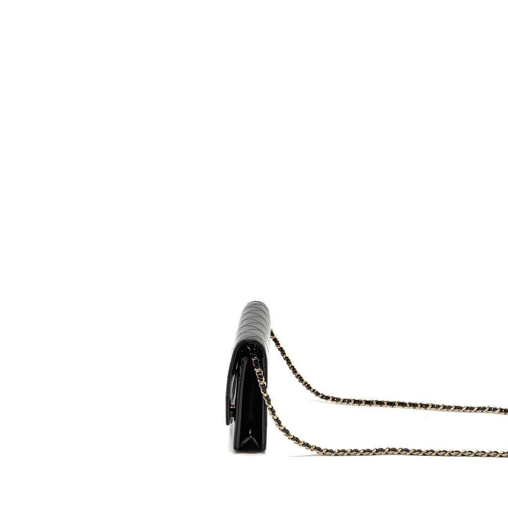 CHANEL 24C 31 WALLET ON CHAIN SHINY CALFSKIN BLACK LGHW (MICROCHIP)