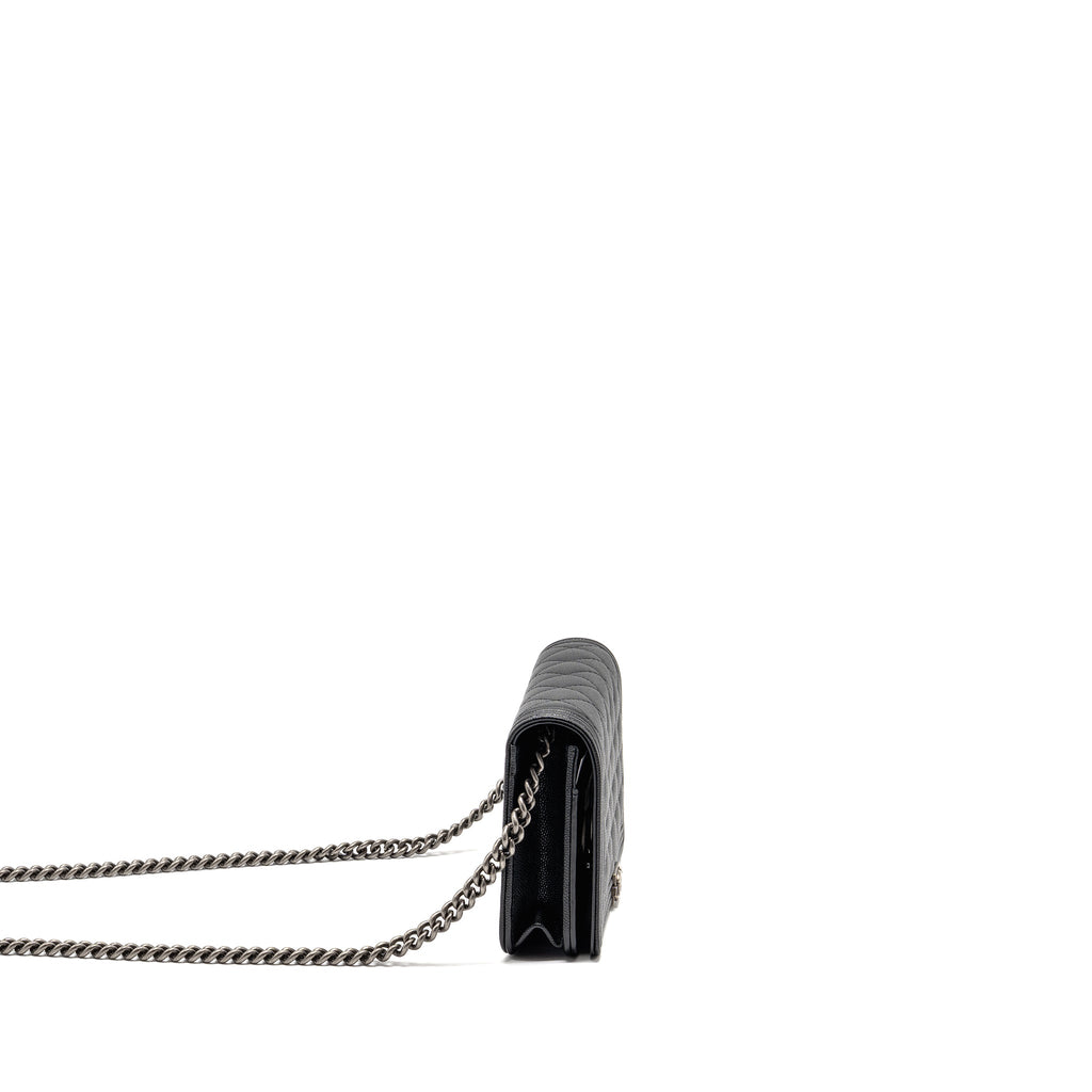 CHANEL BOY WALLET ON CHAIN CAVIAR BLACK RUTHENIUM SHW (MICROCHIP)