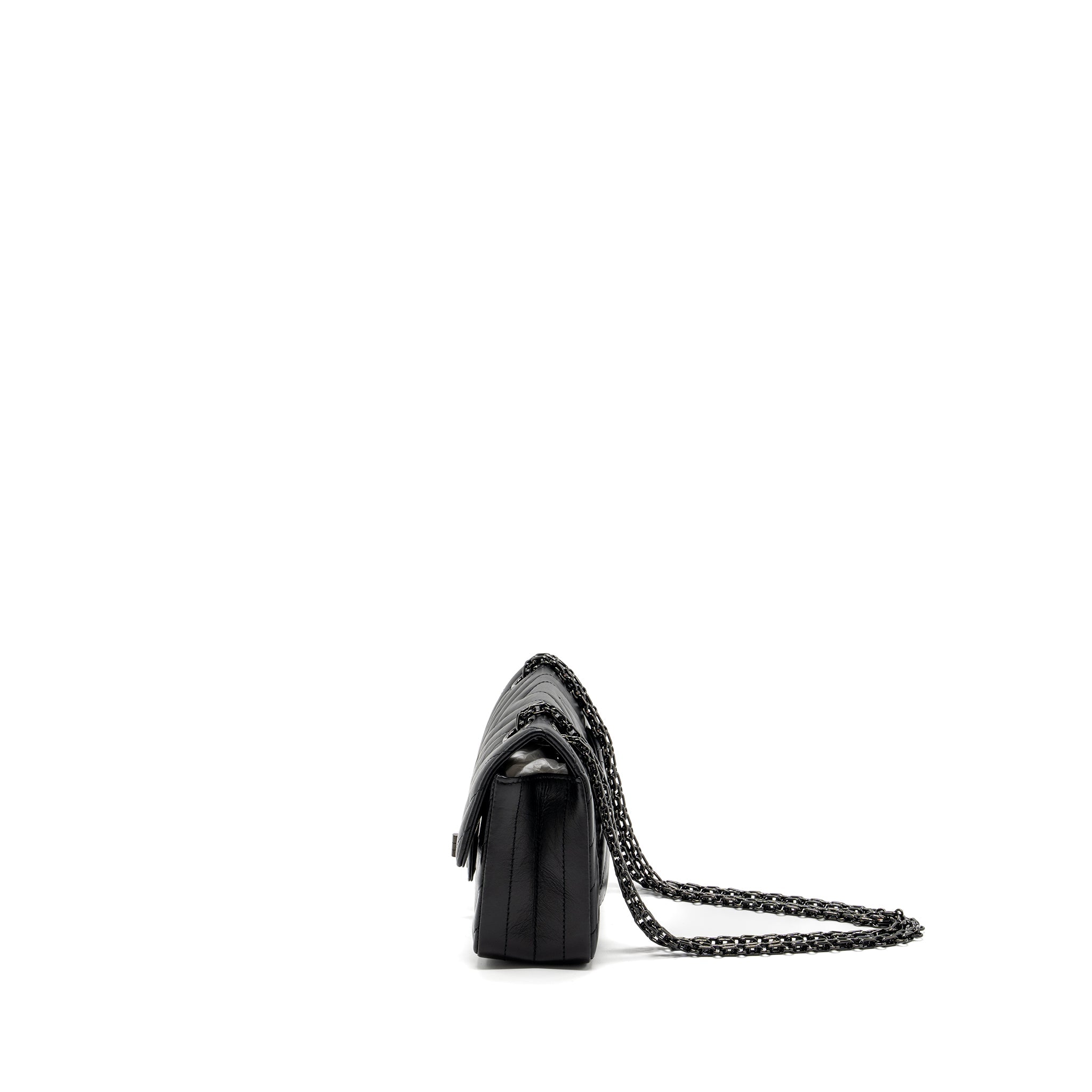CHANEL MINI 2.55 REISSUE FLAP BAG CHEVRON CALFSKIN SO BLACK (MICROCHIP)