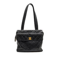 CHANEL QUILTEDE ZIP SHOULDER BAG CAVIAR BLACK GHW