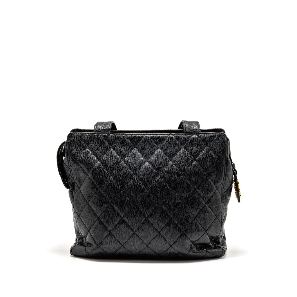 CHANEL QUILTEDE ZIP SHOULDER BAG CAVIAR BLACK GHW