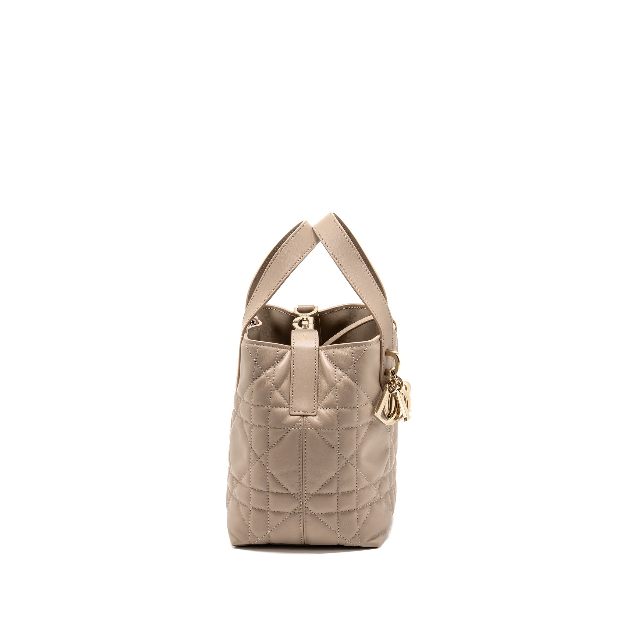 DIOR SMALL TOUJOURS TOTE BAG MACROCANNAGE CALFSKIN POWDER BEIGE LGHW