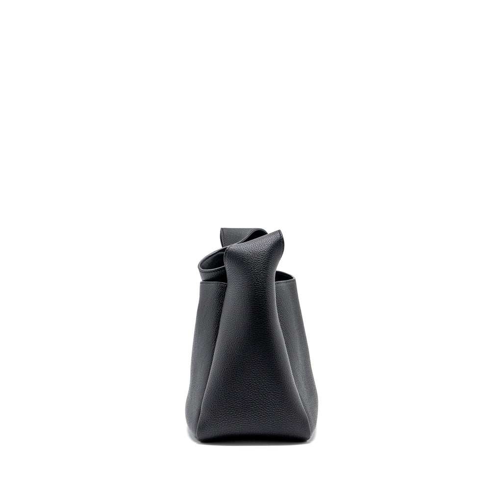 PRADA MEDIUM LEATHER TOTE BLACK SHW