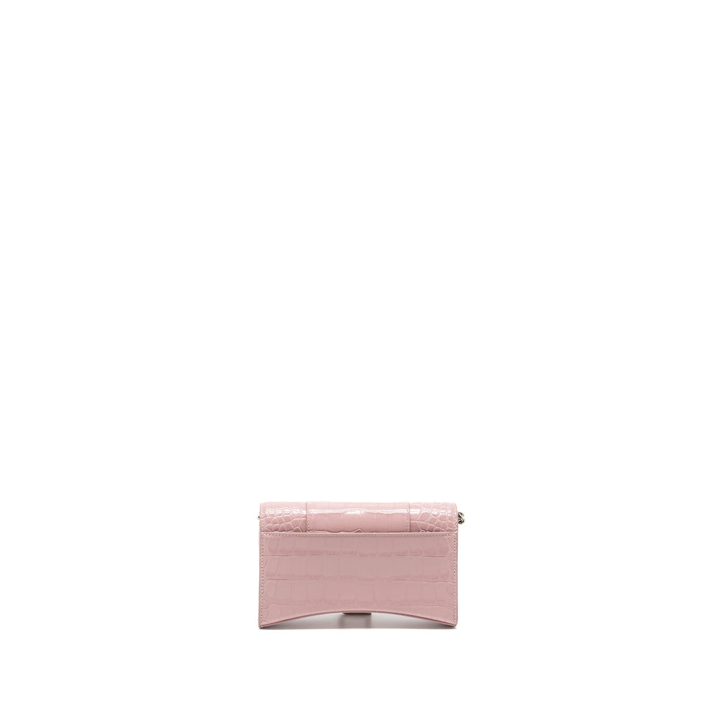 BALENCIAGA HOURGLASS WALLET ON CHAIN CROC-EMBOSSED CALFSKIN PINK SHW
