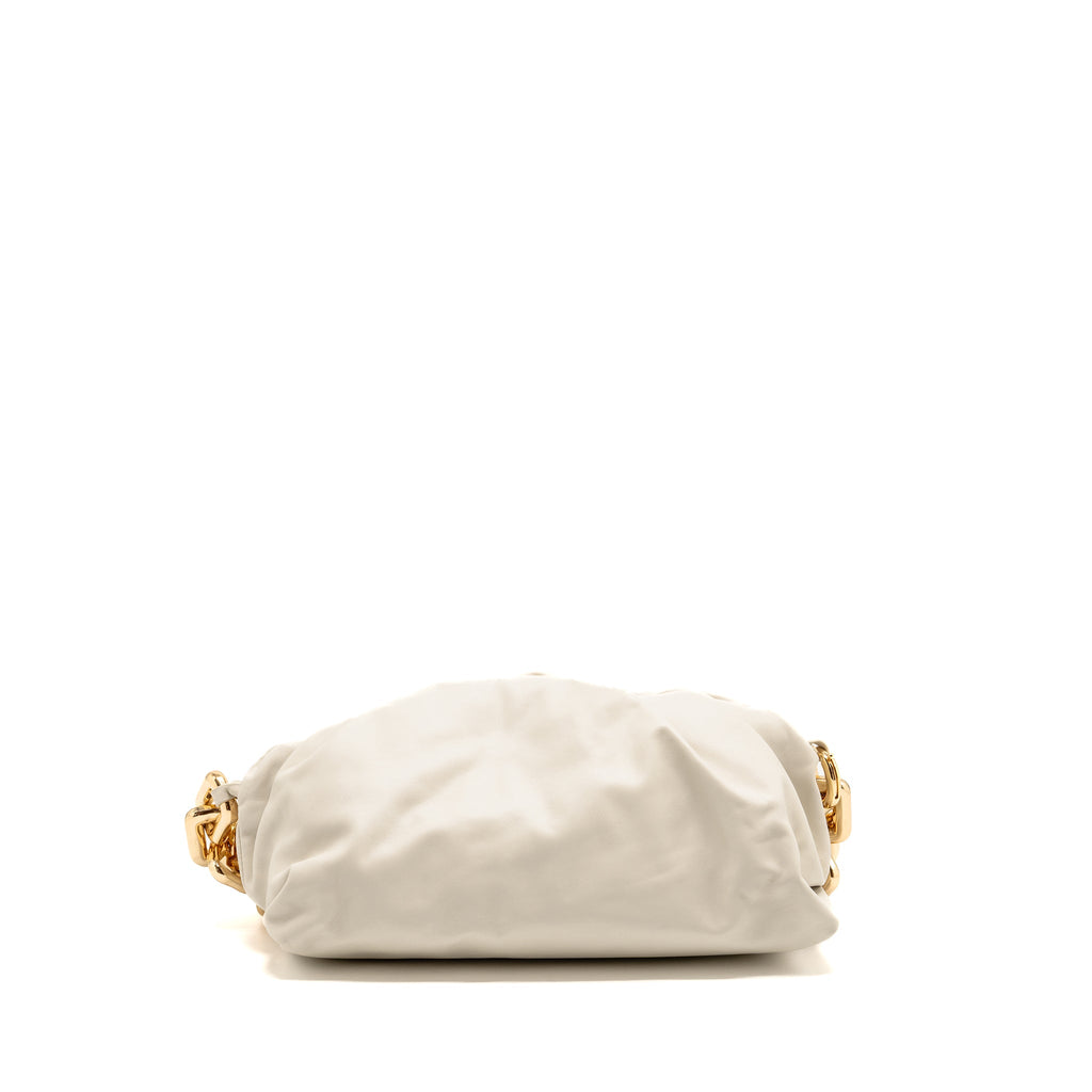 BOTTEGA VENETA CHAIN POUCH BAG CALFSKIN WHITE GHW