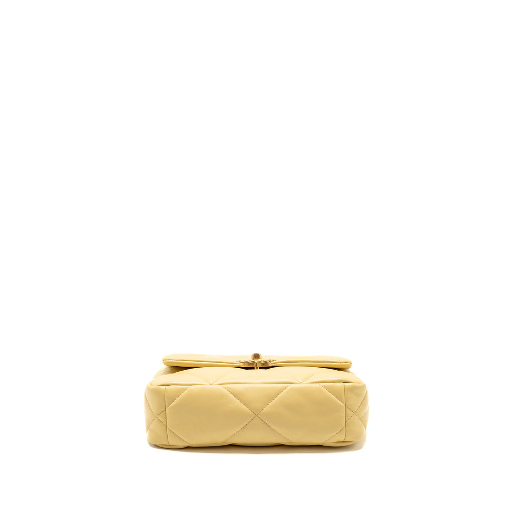 CHANEL SMALL 19 BAG LAMBSKIN YELLOW MULTICOLOUR HARDWARE (MICROCHIP)
