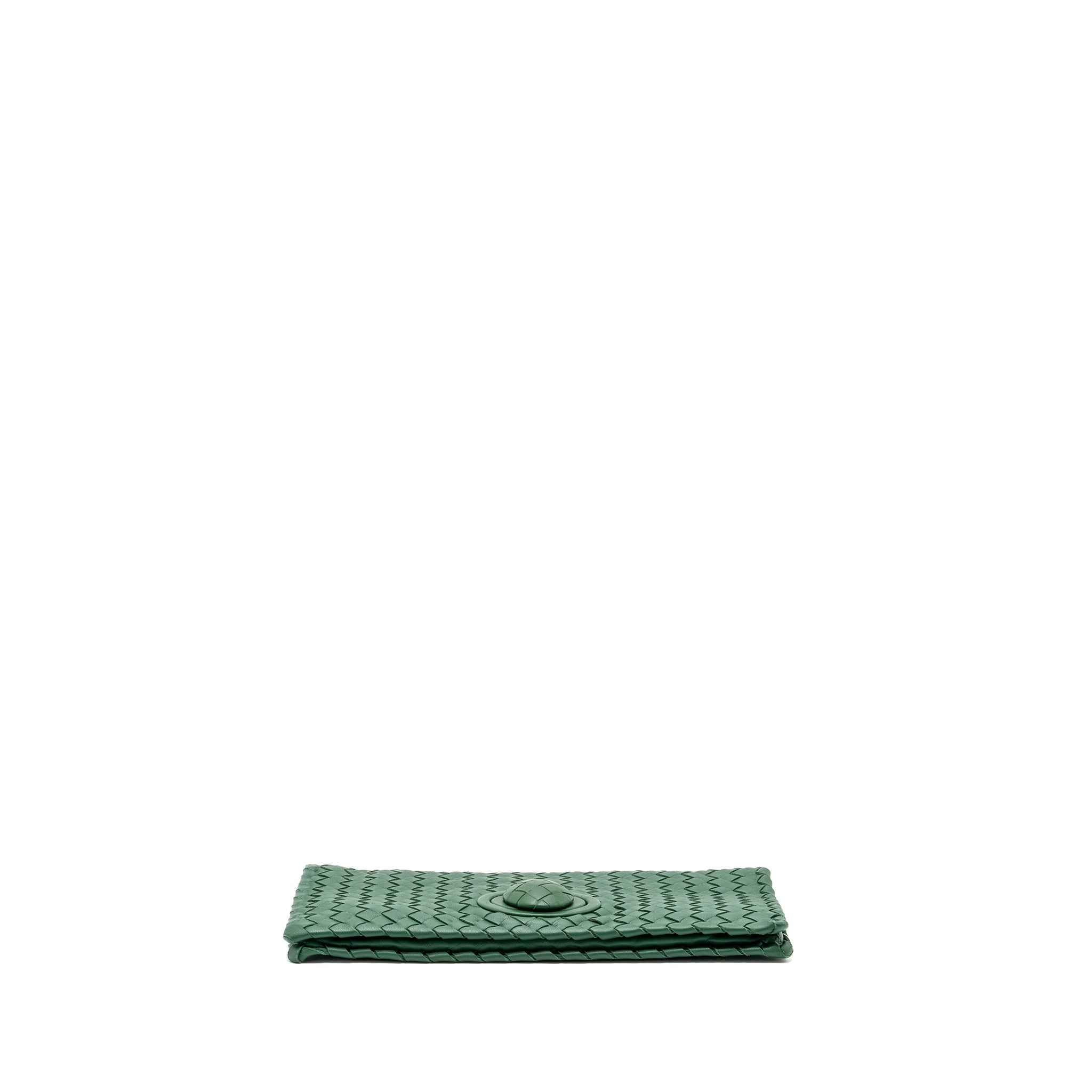 BOTTEGA VENETA CLUTCH NAPPA GREEN BLACK HARDWARE