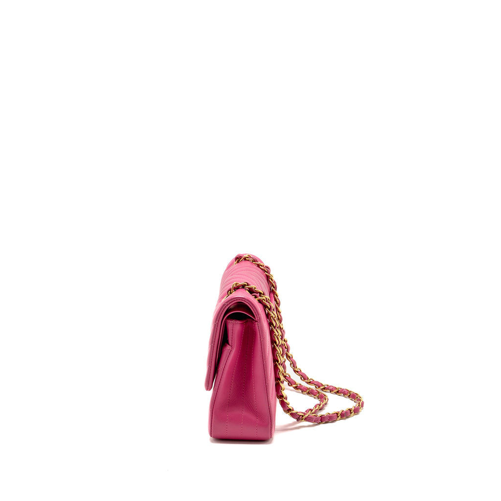 CHANEL MEDIUM CHEVRON CLASSIC DOUBLE FLAP BAG LAMBSKIN PINK GHW