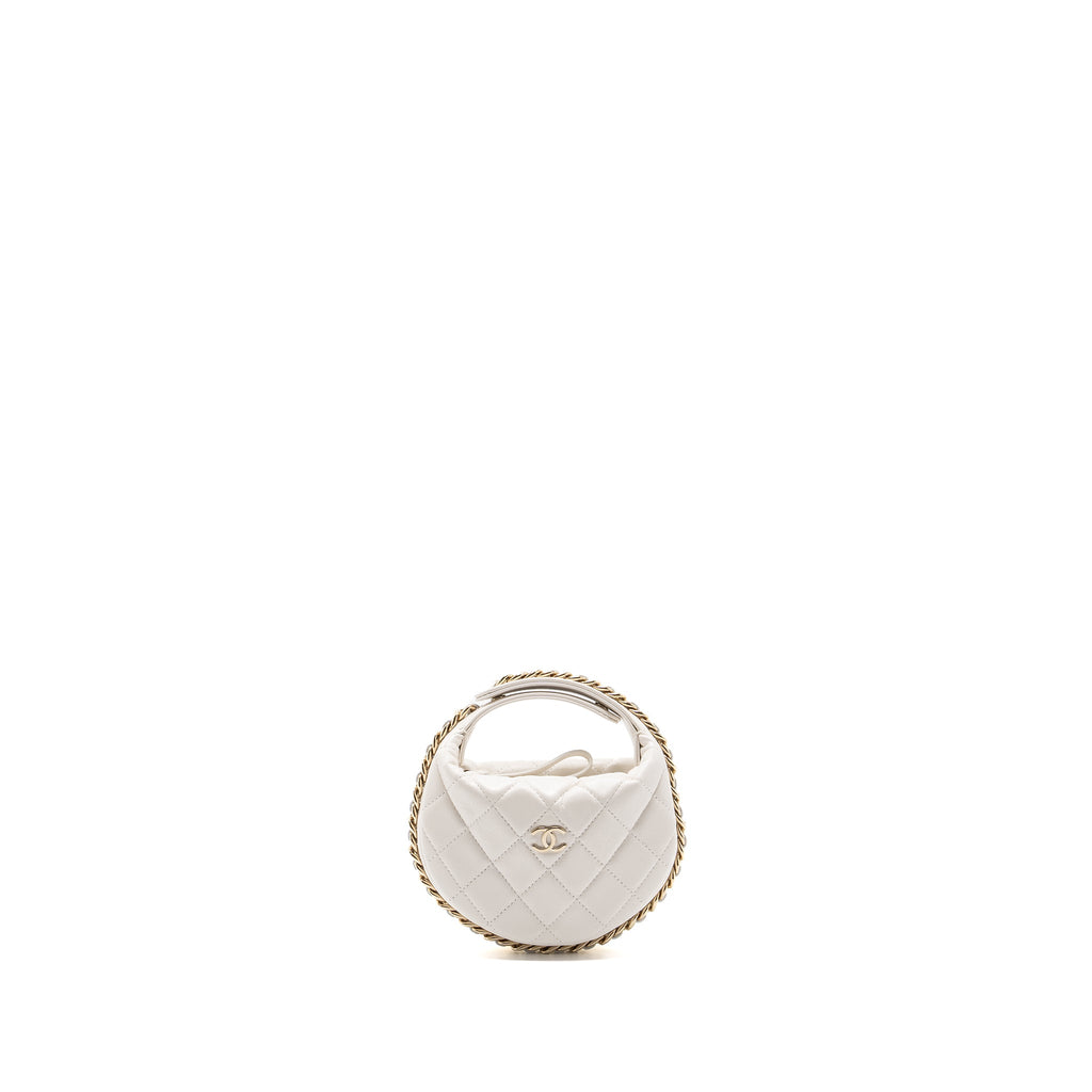 CHANEL 23C ROUND CLUTCH LAMBSKIN WHITE LGHW (MICROCHIP)