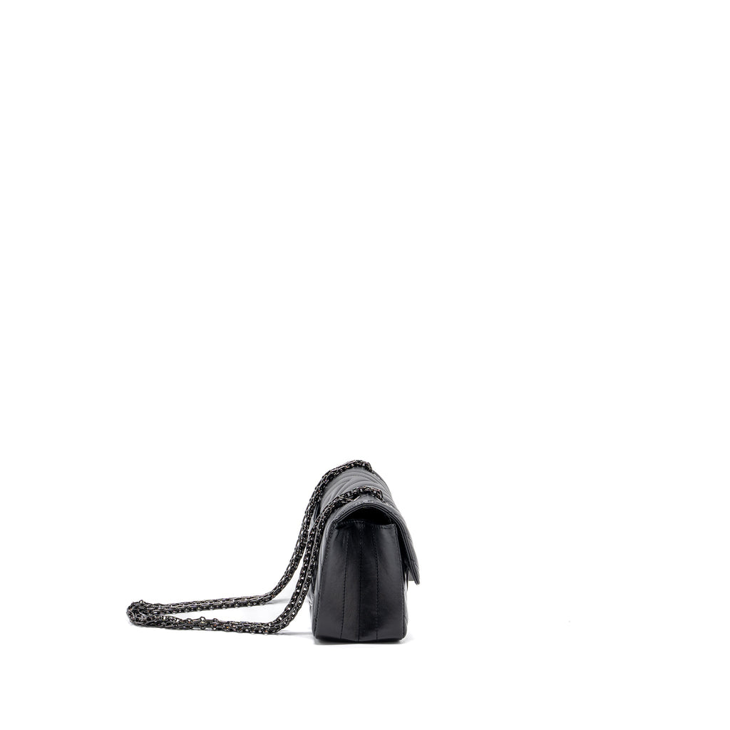 CHANEL MINI 2.55 REISSUE FLAP BAG CHEVRON CALFSKIN SO BLACK