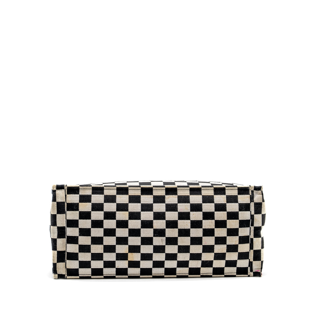 DIOR LARGE BOOK TOTE WHITE CHECKERED EMBROIDERED CANVAS BLACK / WHITE