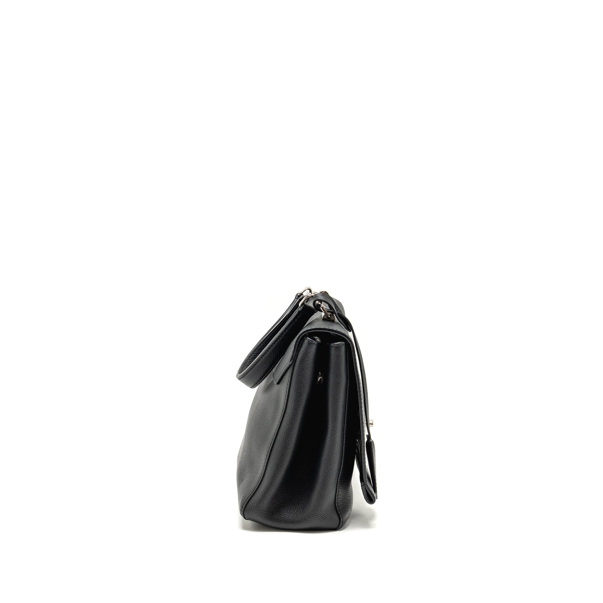 LOUIS VUITTON LOCK ME BAG CALFSKIN BLACK SHW
