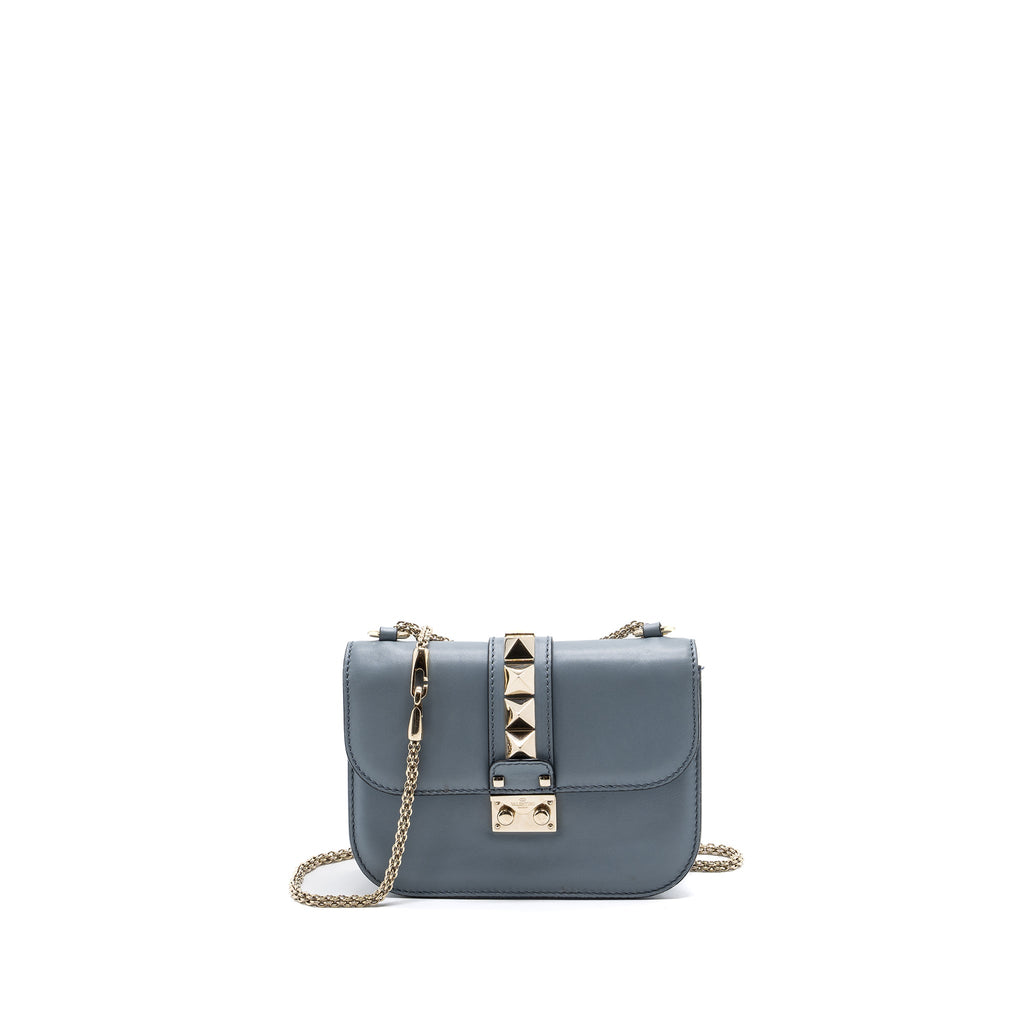 VALENTINO GARAVANI ROCKSTUD GLAM LOCK CHAIN BAG LEATHER LIGHT BLUE LGHW
