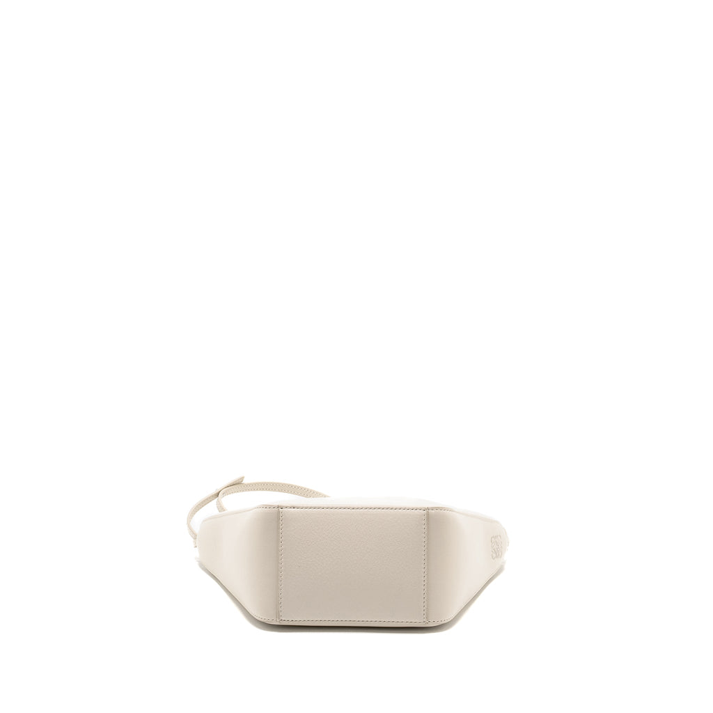LOEWE MINI HAMMOCK HOBO CLASSIC CALFSKIN WHITE SHW
