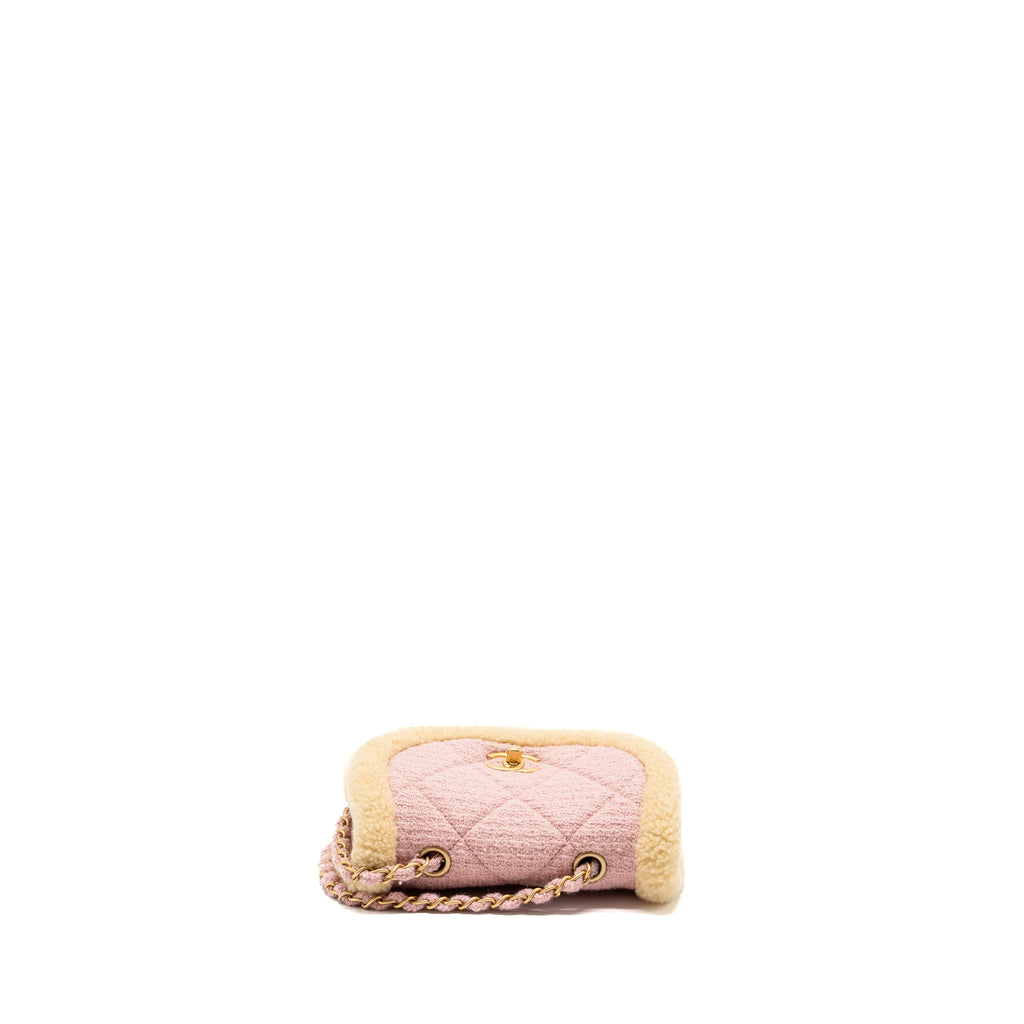 CHANEL 22K COZY COCO ROUND FLAP BAG TWEED/ SHEARLING PINK GHW(MICROCHIP)