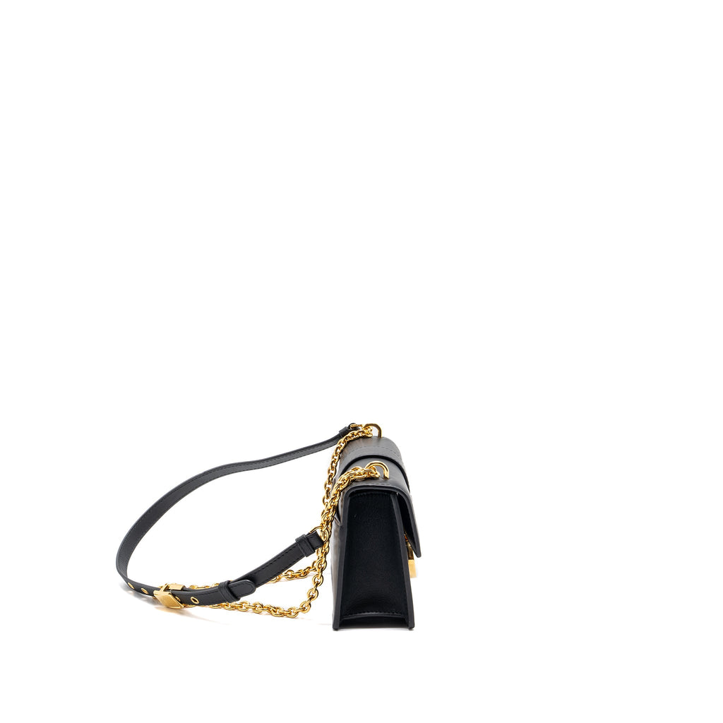 DIOR 30 MONTAIGNE EAST-WEST BAG WITH CHAIN CALFSKIN BLACK GHW
