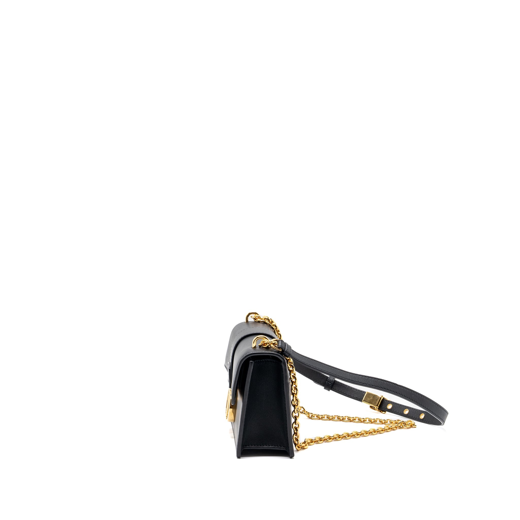 DIOR 30 MONTAIGNE EAST-WEST BAG WITH CHAIN CALFSKIN BLACK GHW