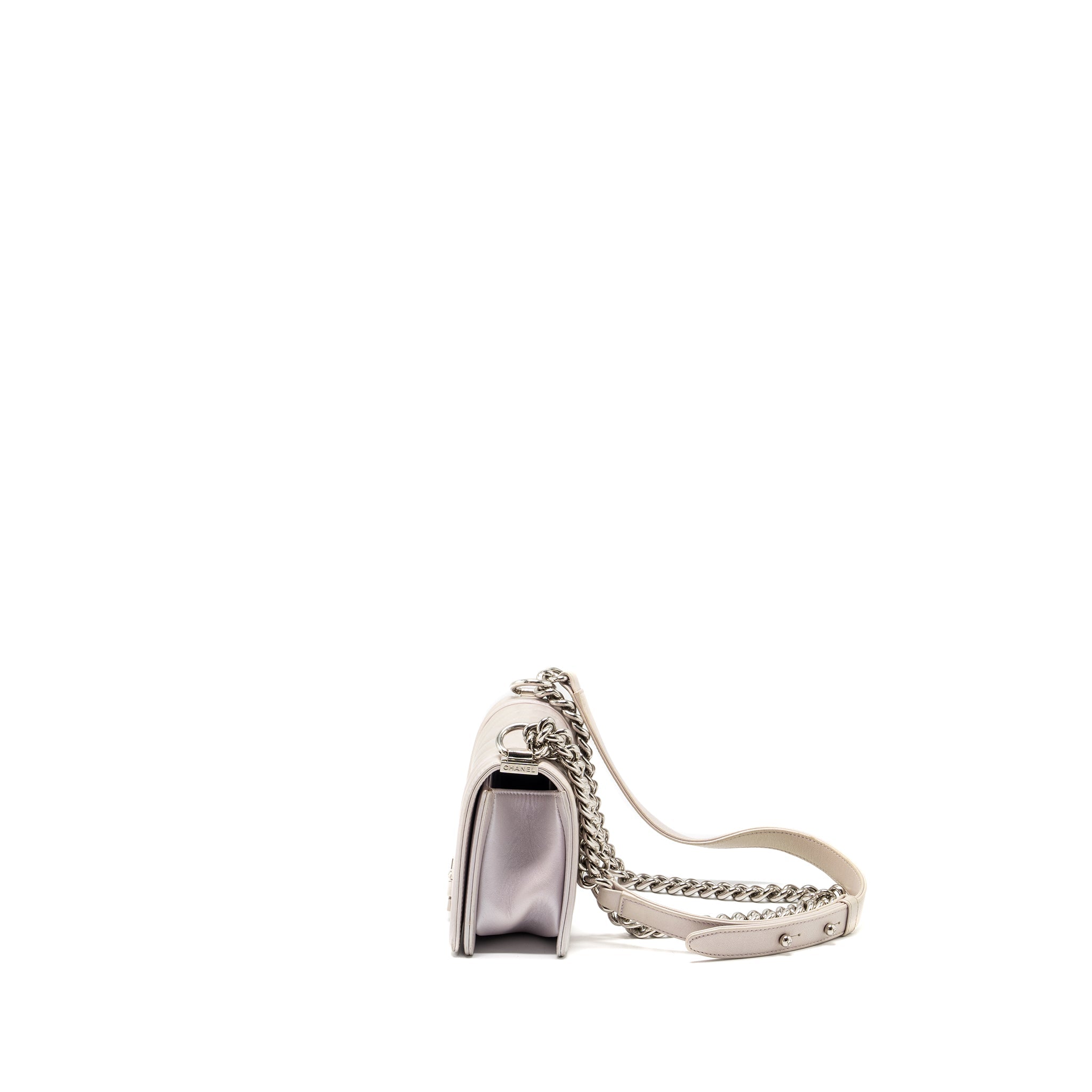 CHANEL SMALL CHEVRON BOY BAG LAMBSKIN IRIDESCENT LIGHT PURPLE SHW