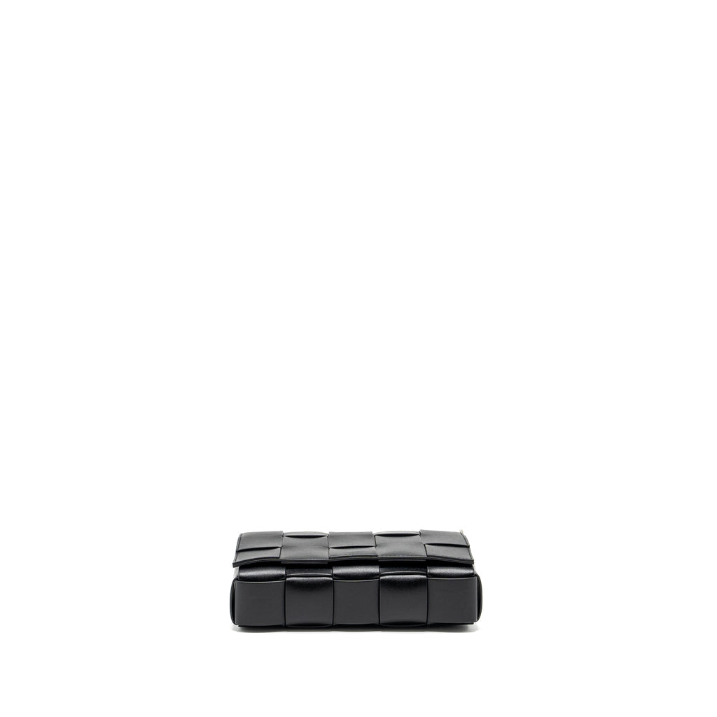 BOTTEGA VENETA SMALL CASSETTE LEATHER BLACK SHW