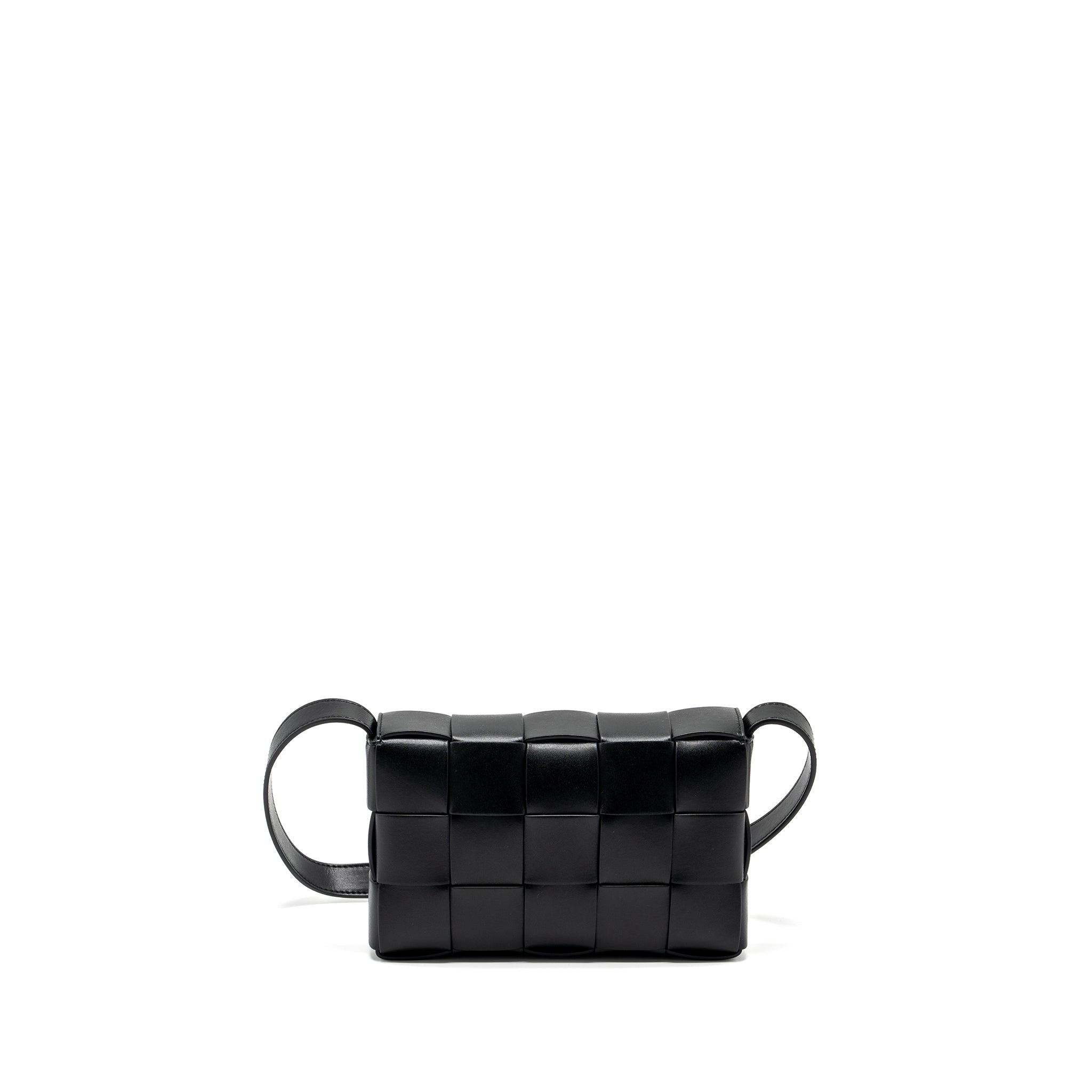 BOTTEGA VENETA SMALL CASSETTE LEATHER BLACK SHW