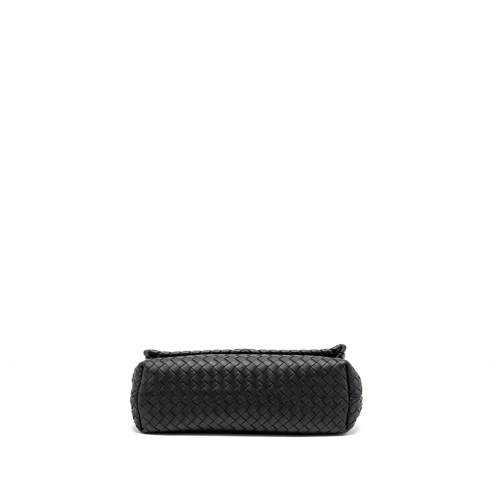 BOTTEGA VENETA SINGLE CHAIN FLAP BAG LEATHER BLACK WITH BLACK HARDWARE