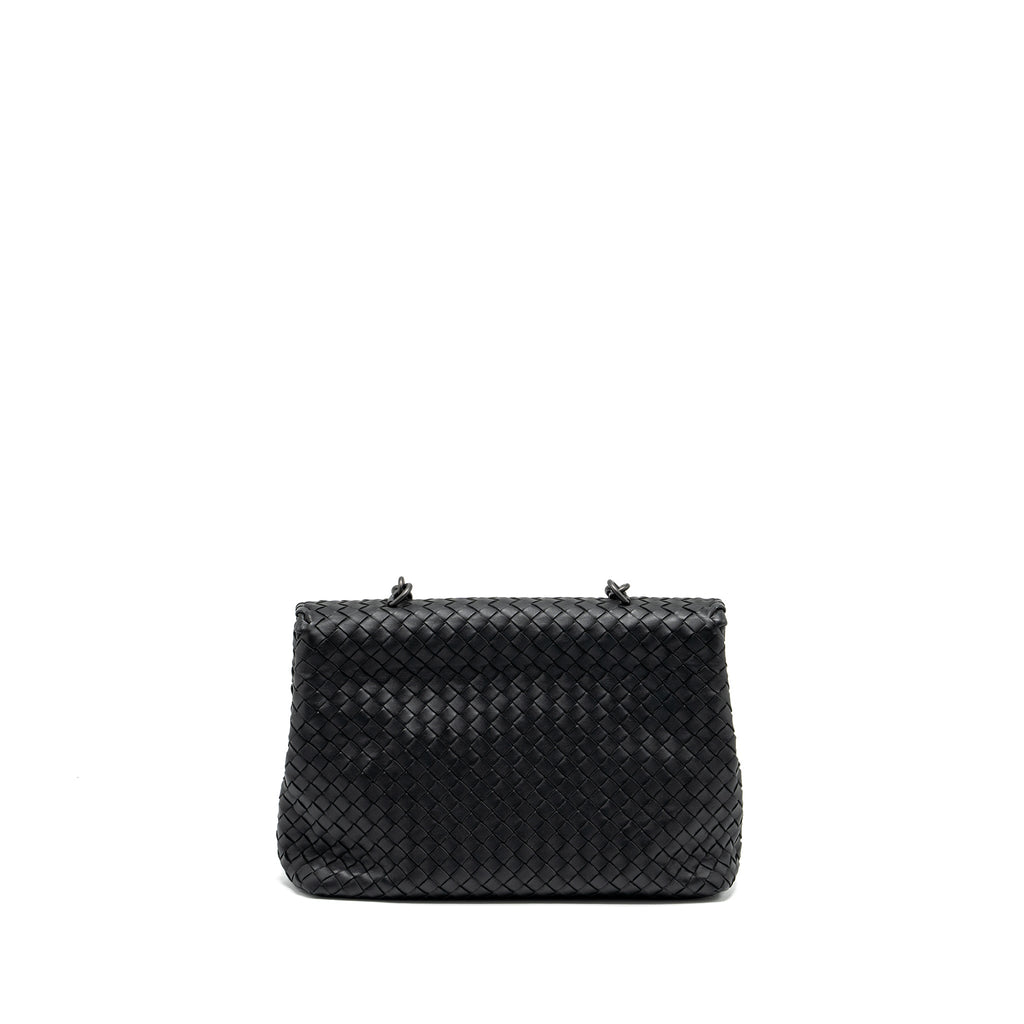 BOTTEGA VENETA SINGLE CHAIN FLAP BAG LEATHER BLACK WITH BLACK HARDWARE