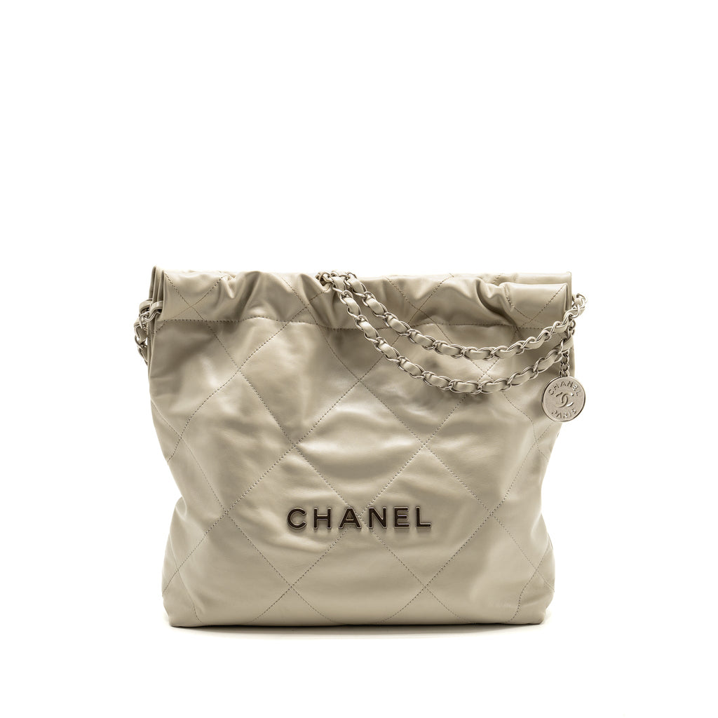 CHANEL SMALL 22 SHINY CALFSKIN LIGHT GREY SHW (MICROCHIP)