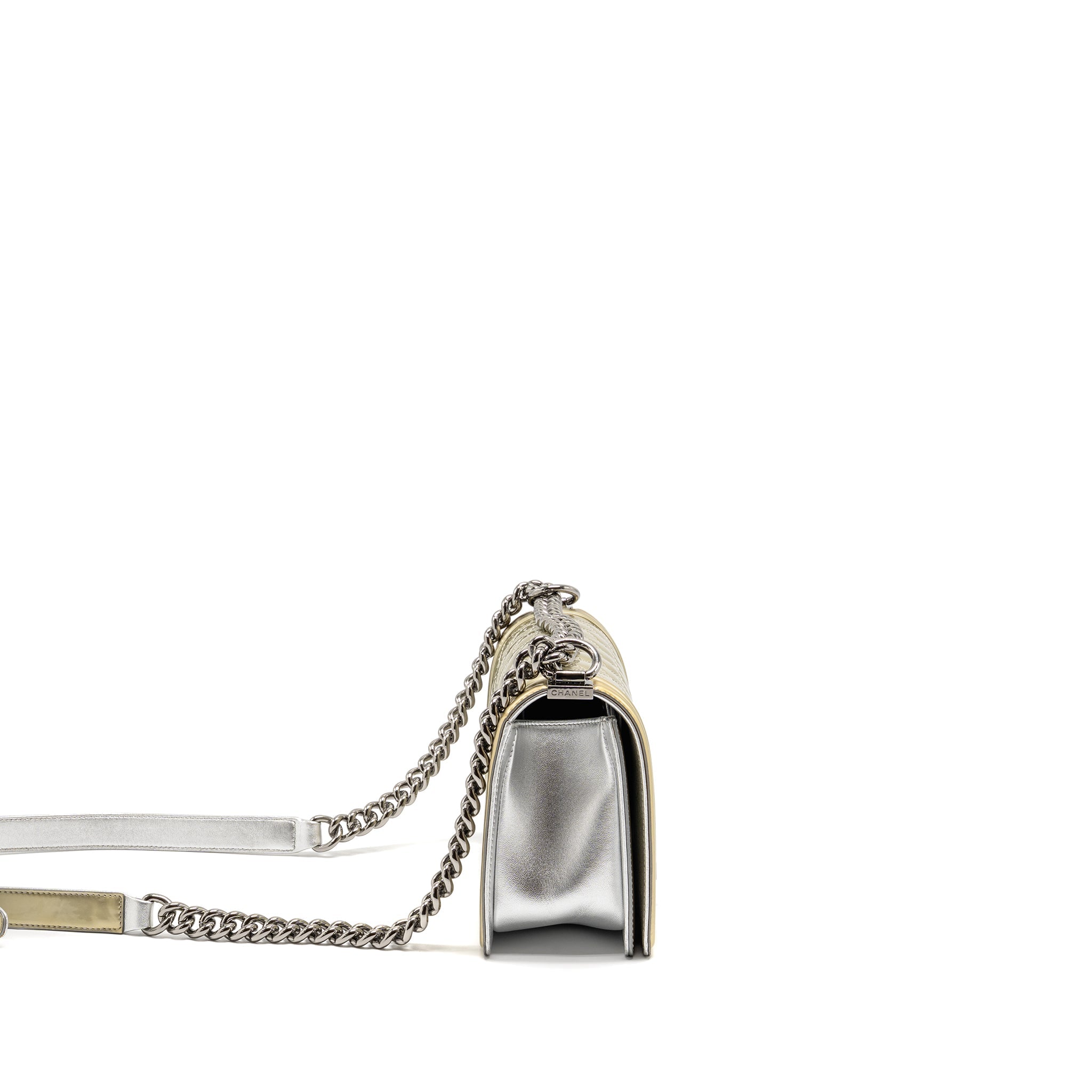 CHANEL MEDIUM BOY BAG METALLIC PATENT CALFSKIN/METALLIC LAMBSKIN GOLD/SILVER SHW