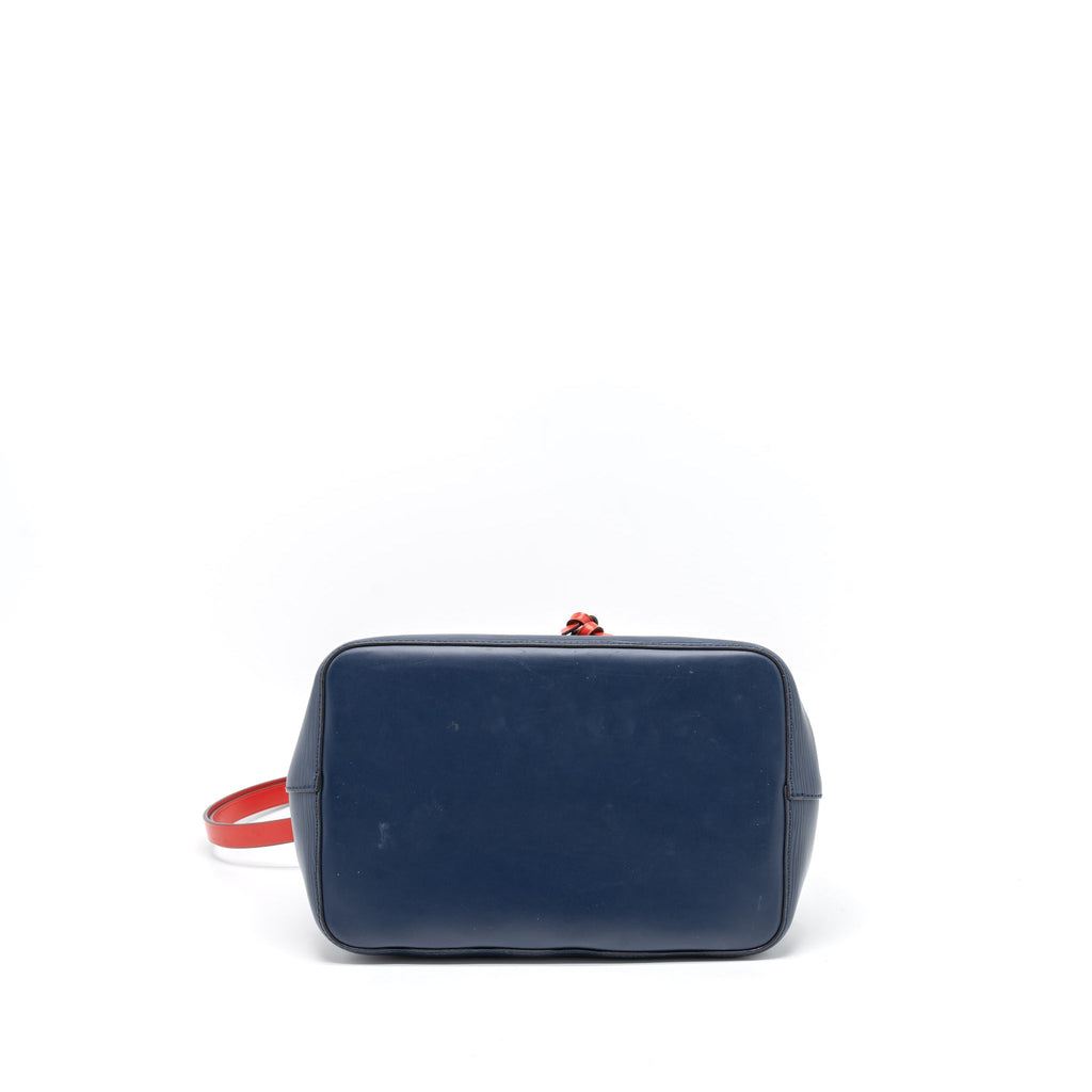 LOUIS VUITTON NEONOE EPI INDIGO SHW