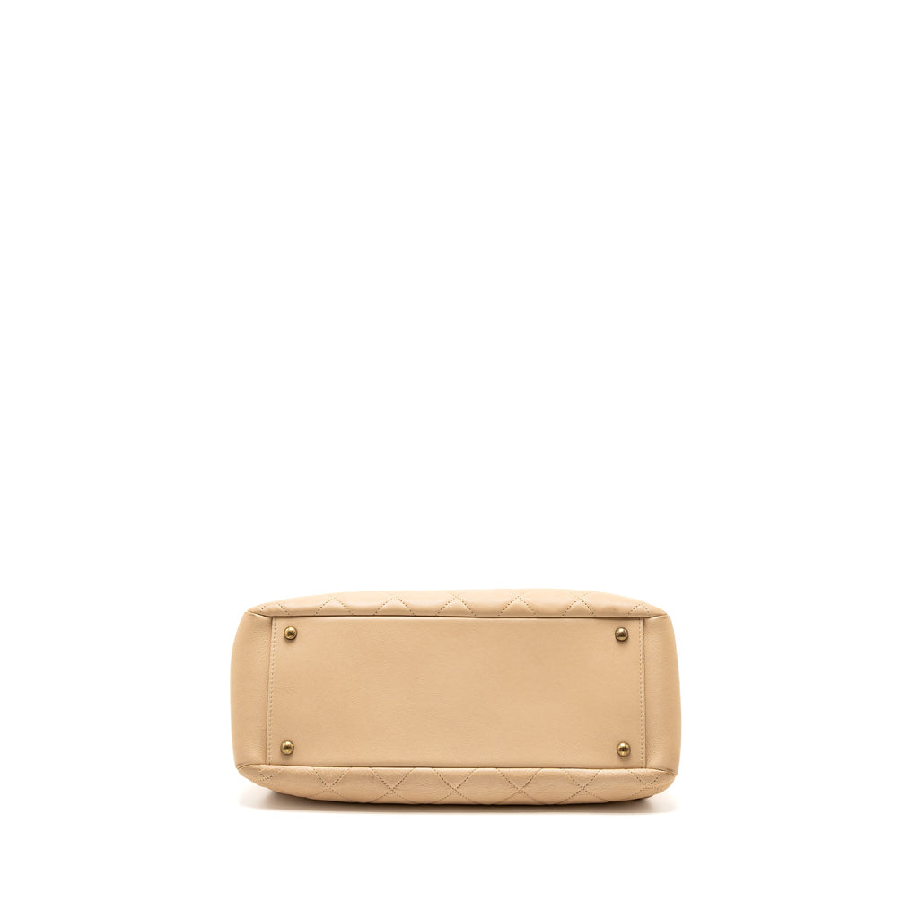 CHANEL SHOPPING TOTE CALFSKIN BEIGE GHW