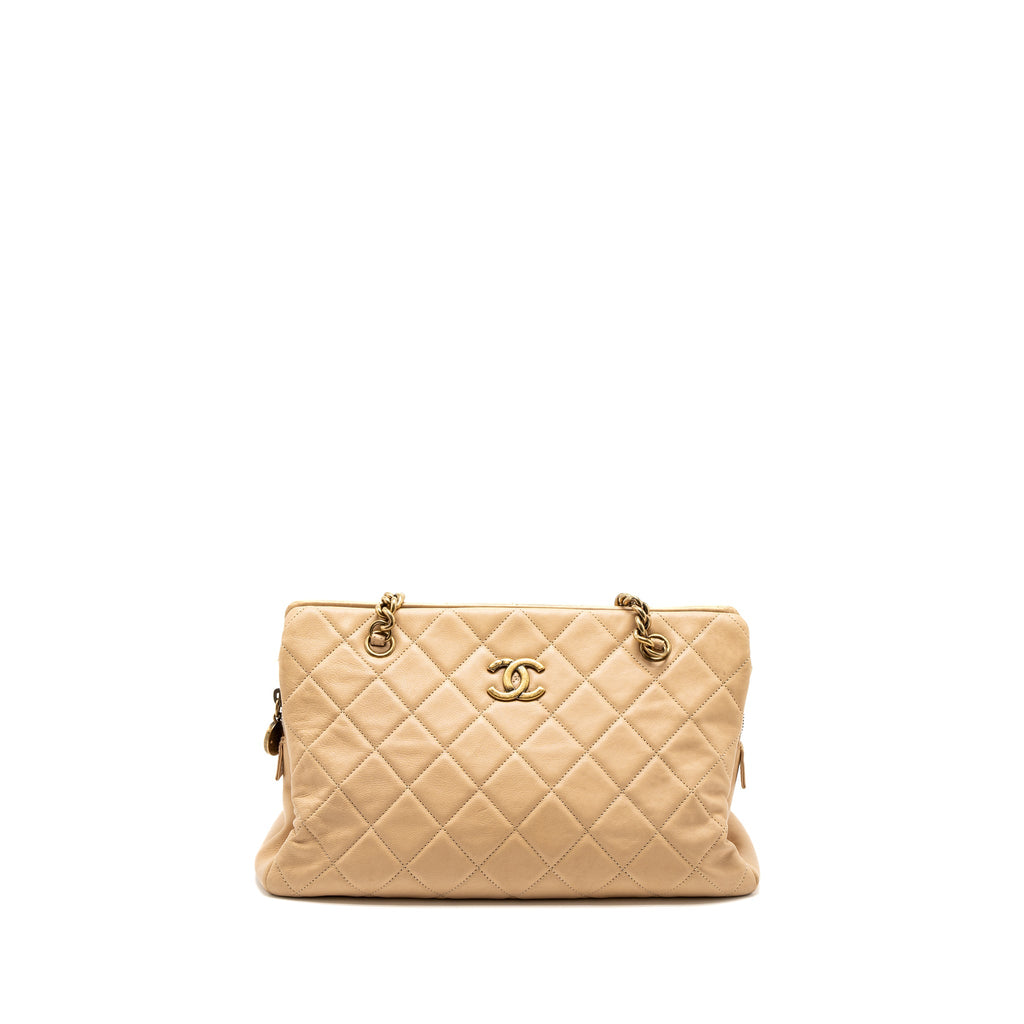 CHANEL SHOPPING TOTE CALFSKIN BEIGE GHW
