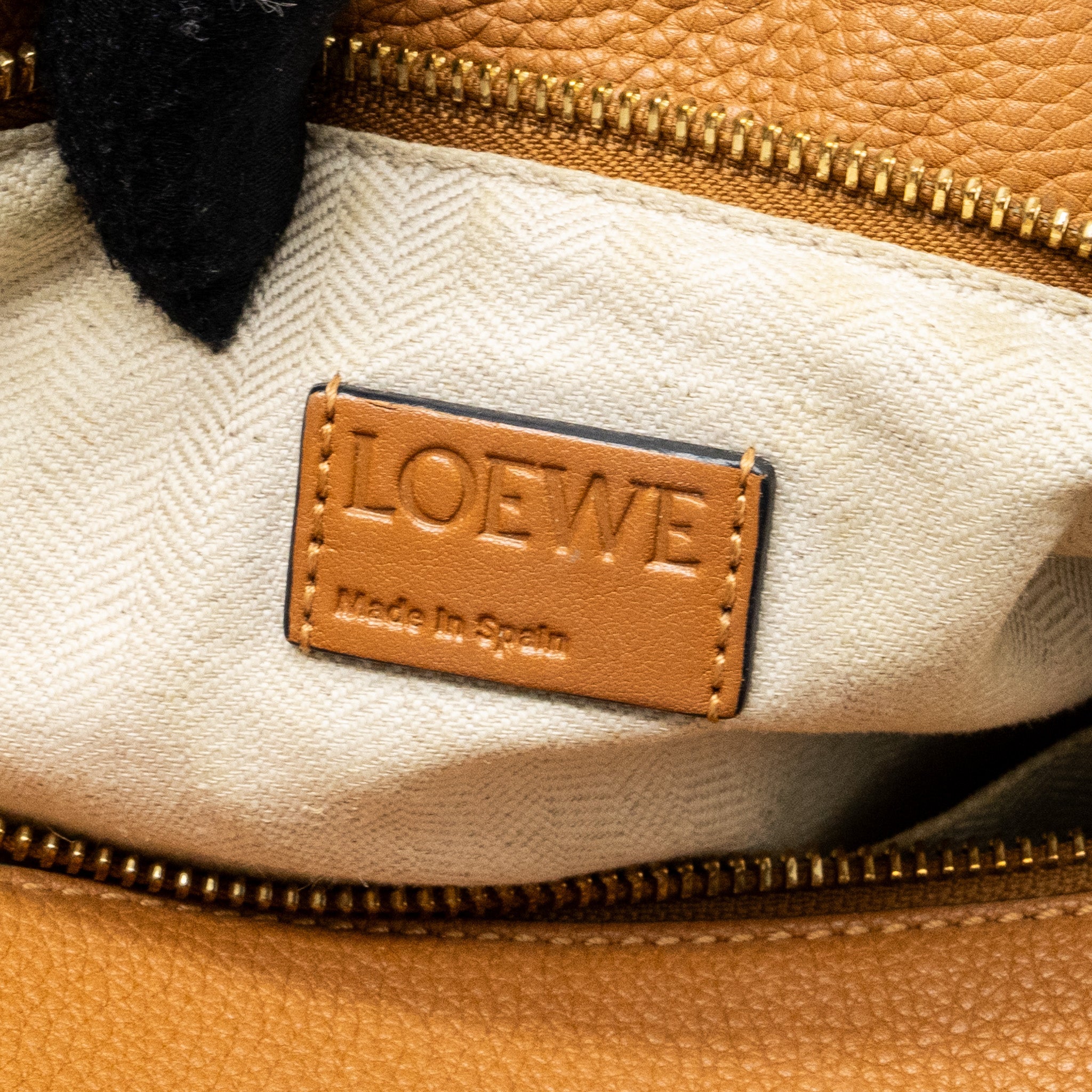 LOEWE MEDIUM PUZZLE BAG IN GRAINED CALFSKIN GOLD GHW