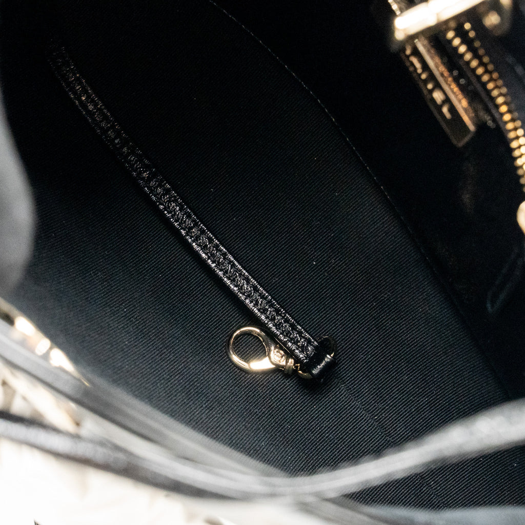 CHANEL 24S MINI 31 BAG SHINY LAMBSKIN BLACK LGHW (MICROCHIP)