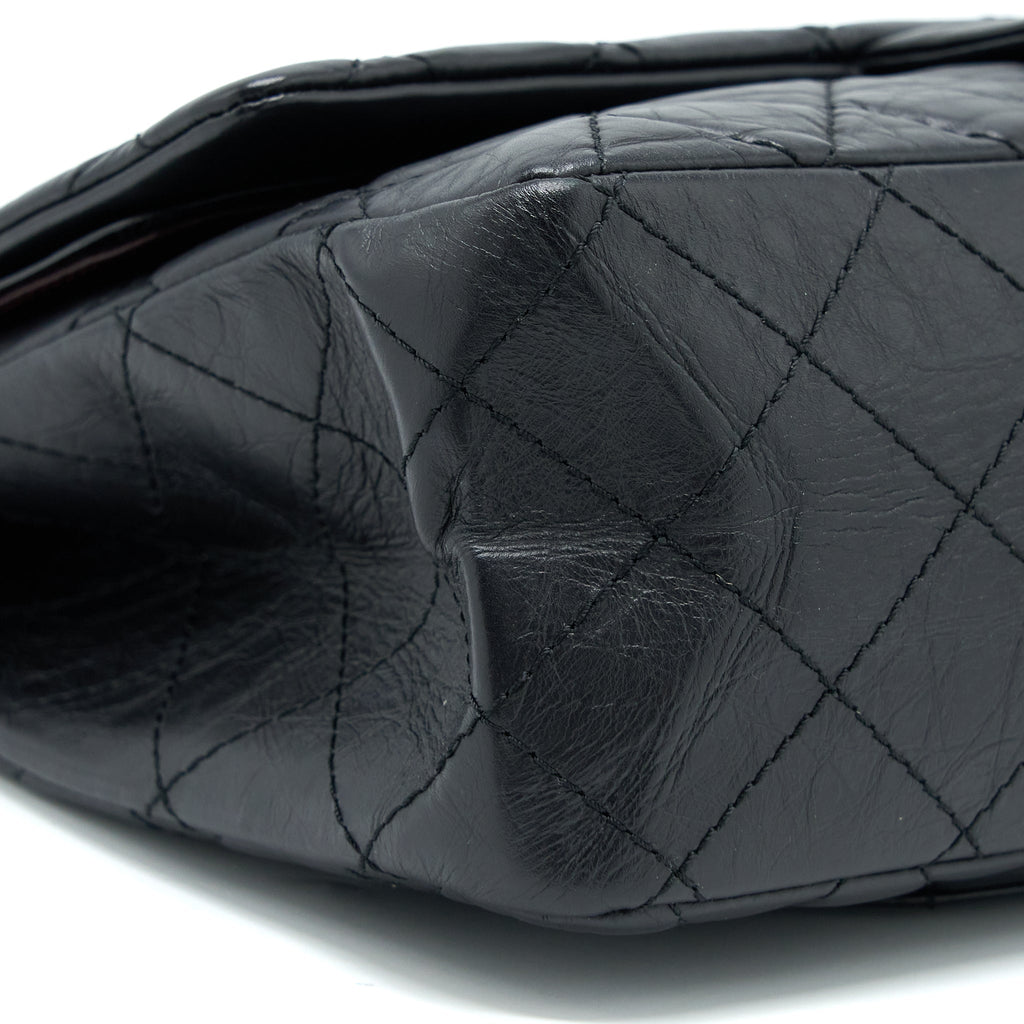 CHANEL 2.55 REISSUE 227 AGED CALFSKIN BLACK RUTHENIUM SHW