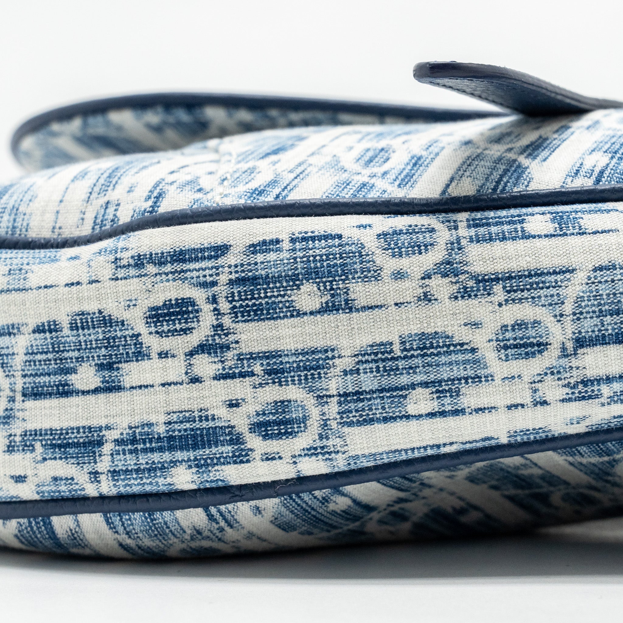 DIOR HOMME SADDLE BAG OBLIQUE KASURI BLUE/MULTICOLOUR SHW