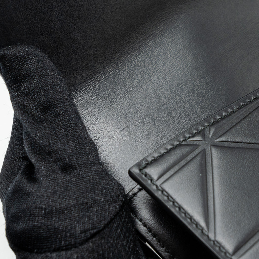 PRADA PATTINA IN PELLE CALFSKIN BLACK GHW